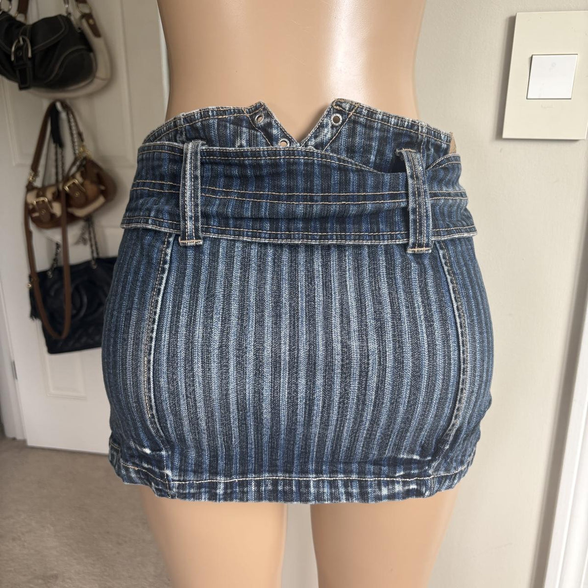 Y2K vintage Parasuco Belted Denim Mini Skirt
