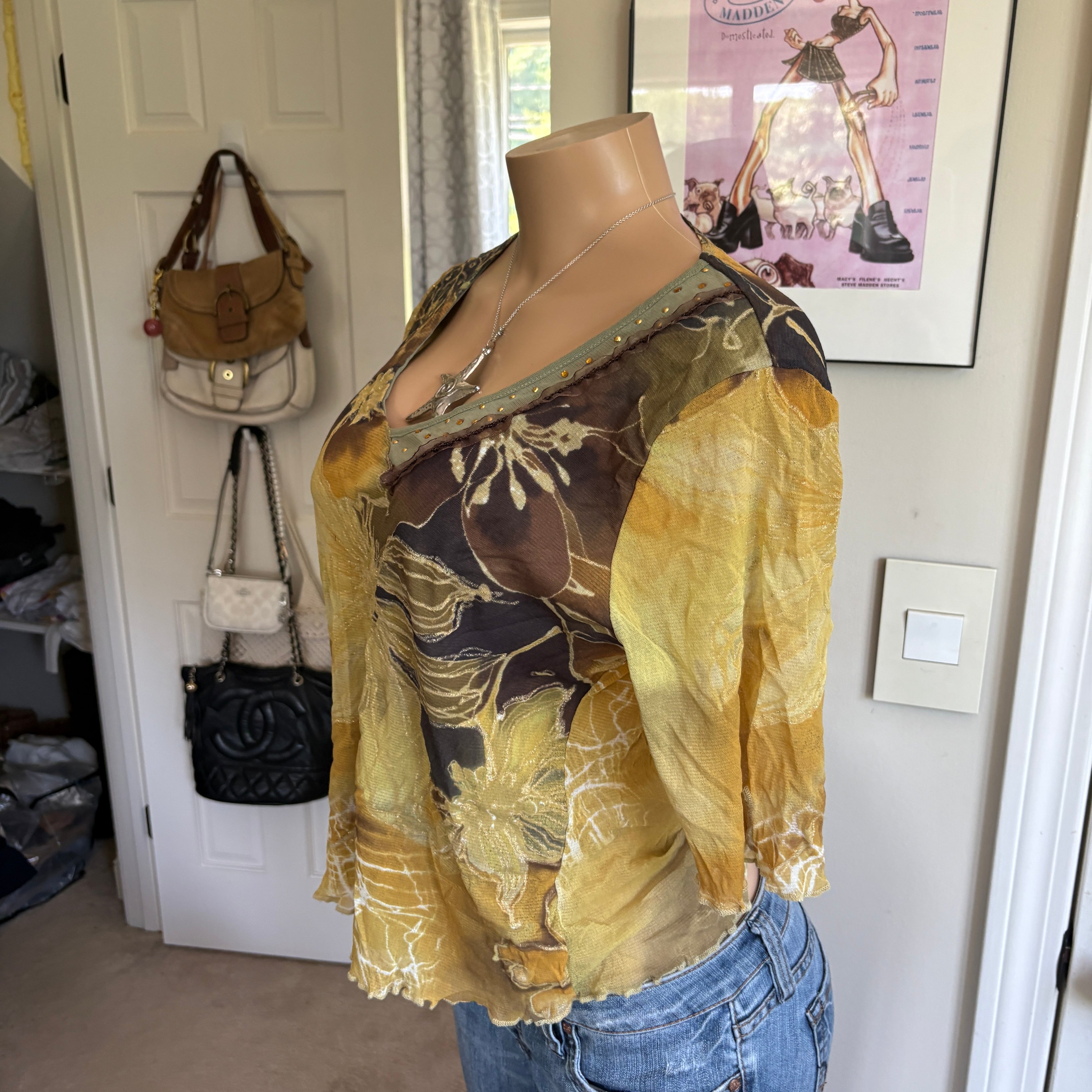 00s yellow floral top (size L)