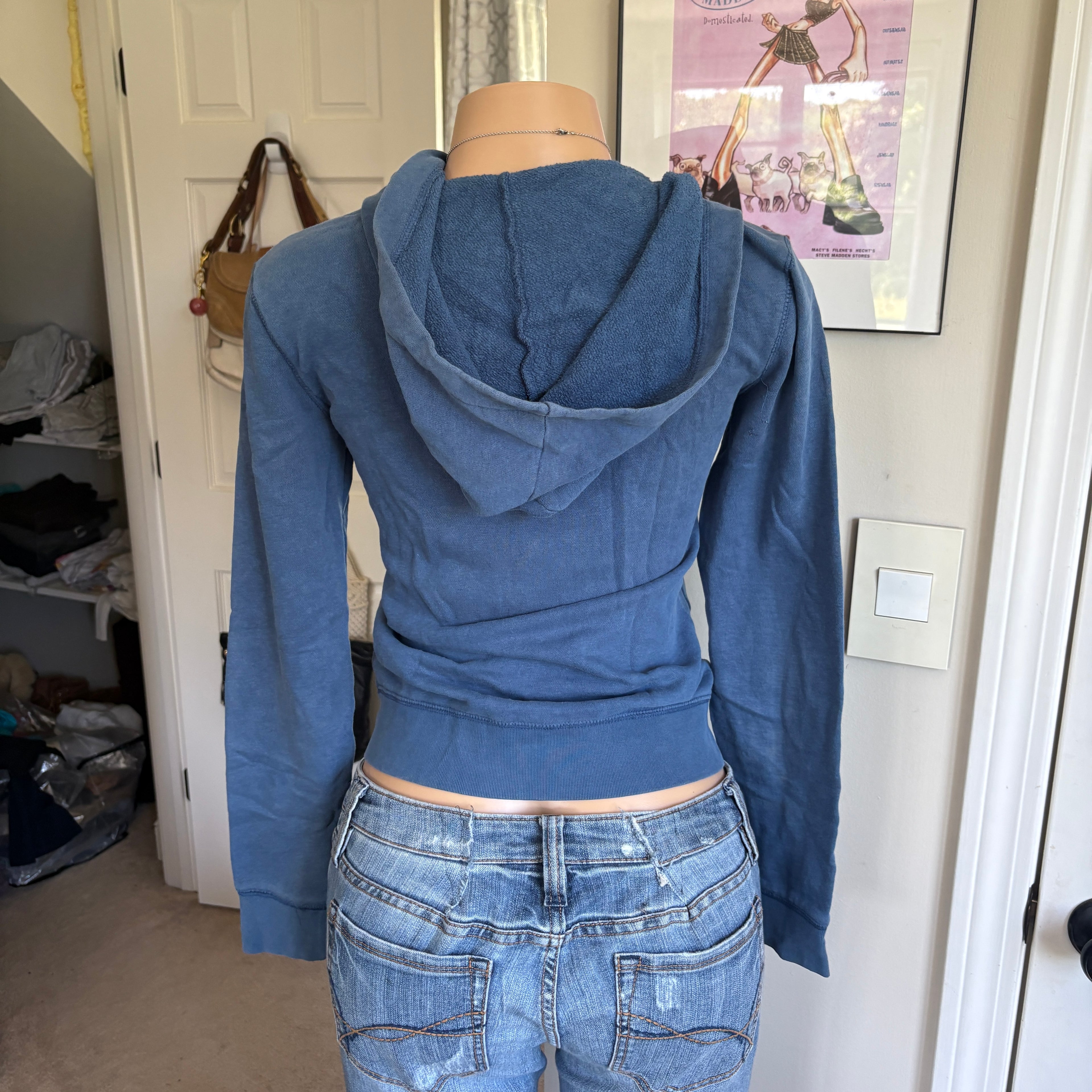 00s Aeropostale blue spellout zip hoodie (size S)