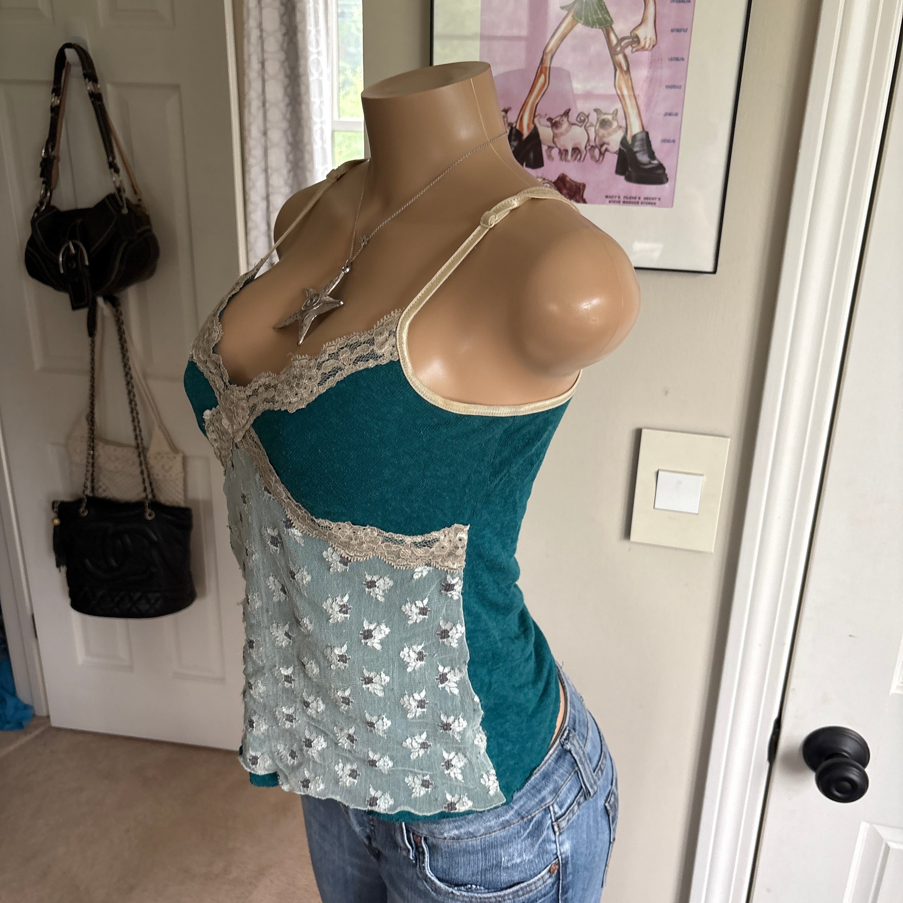 00s teal & white floral lace cami (size M)