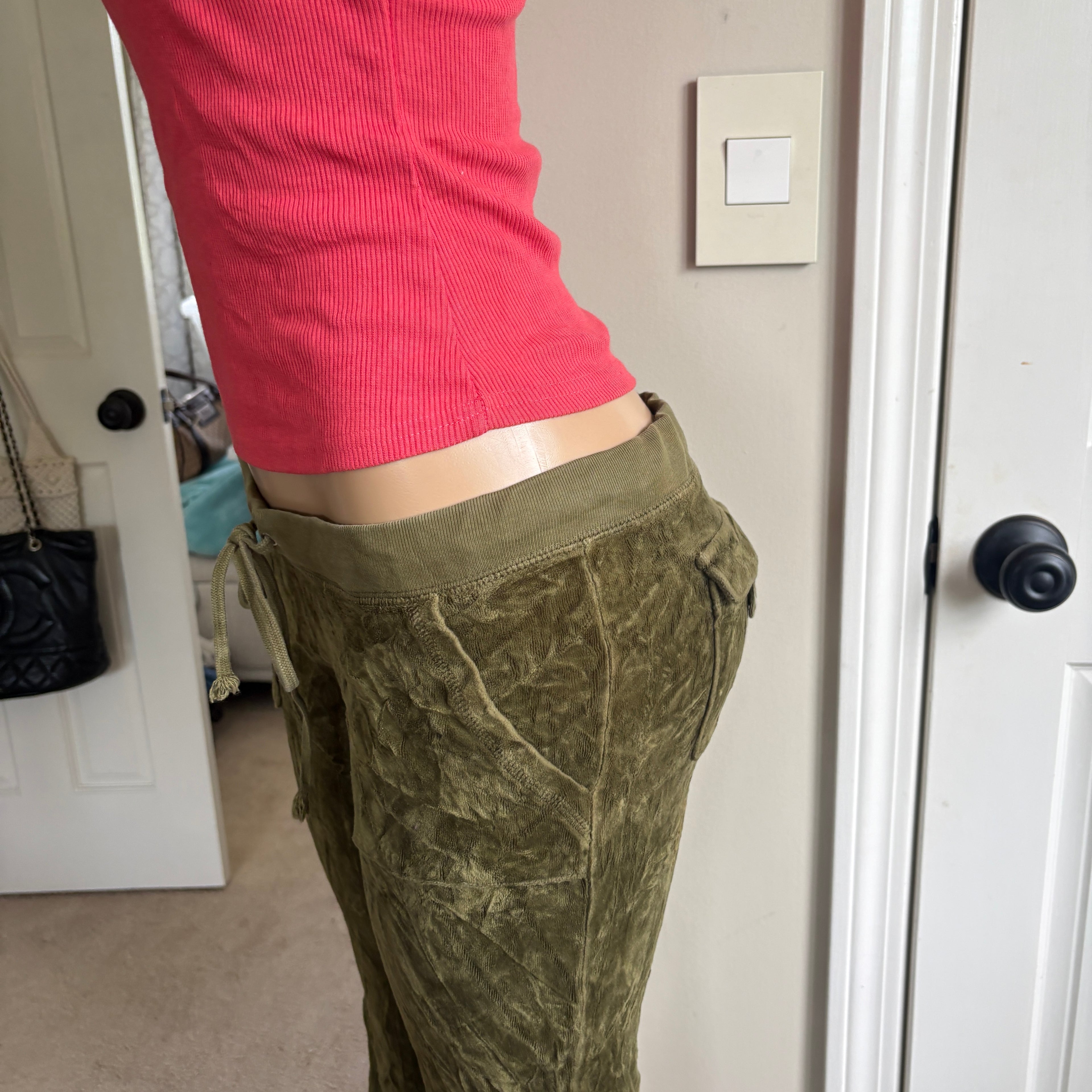 00s vintage Juicy Couture green velour snapback track sweatpants (size S)