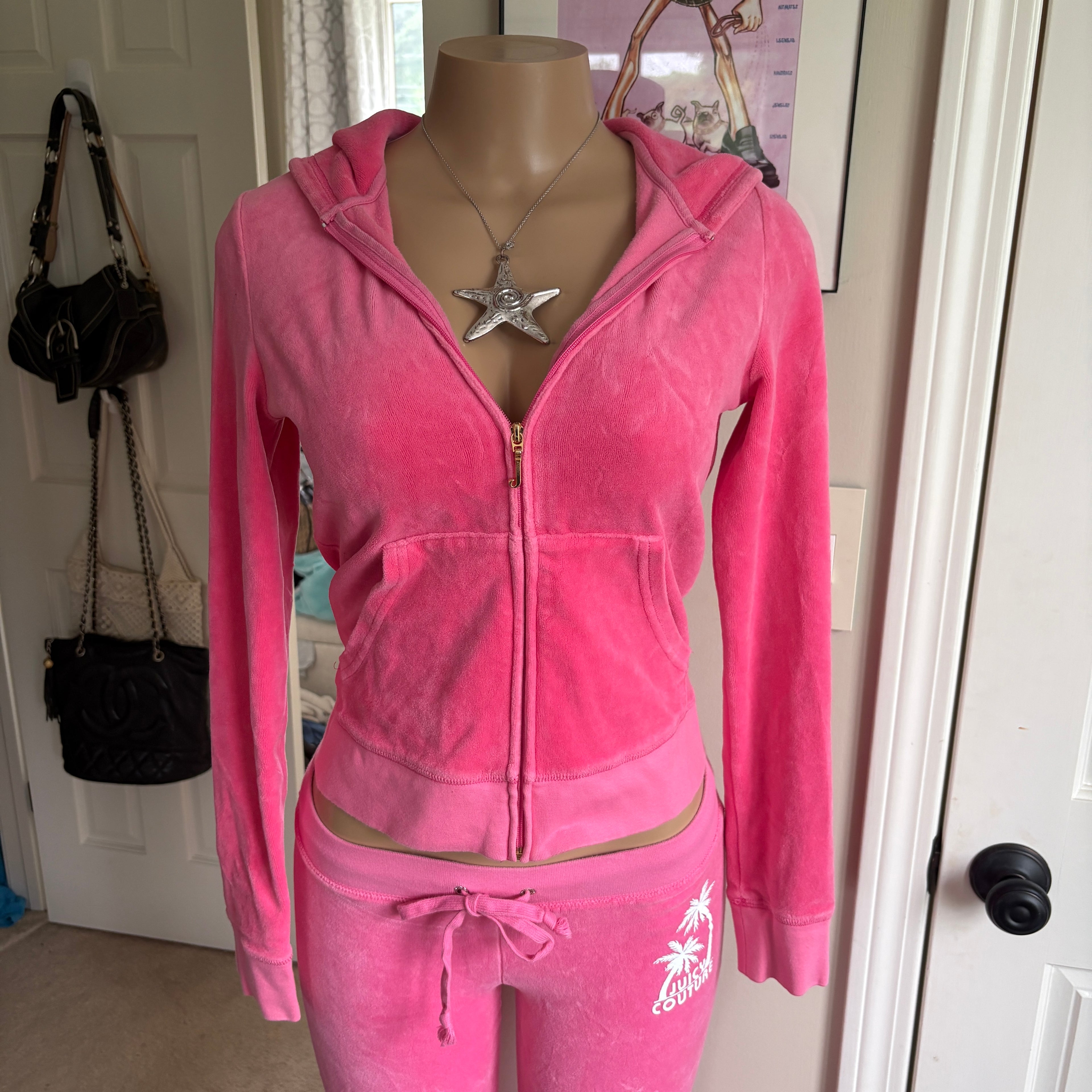 00s Juicy Couture hot pink velour tracksuit set (size S)