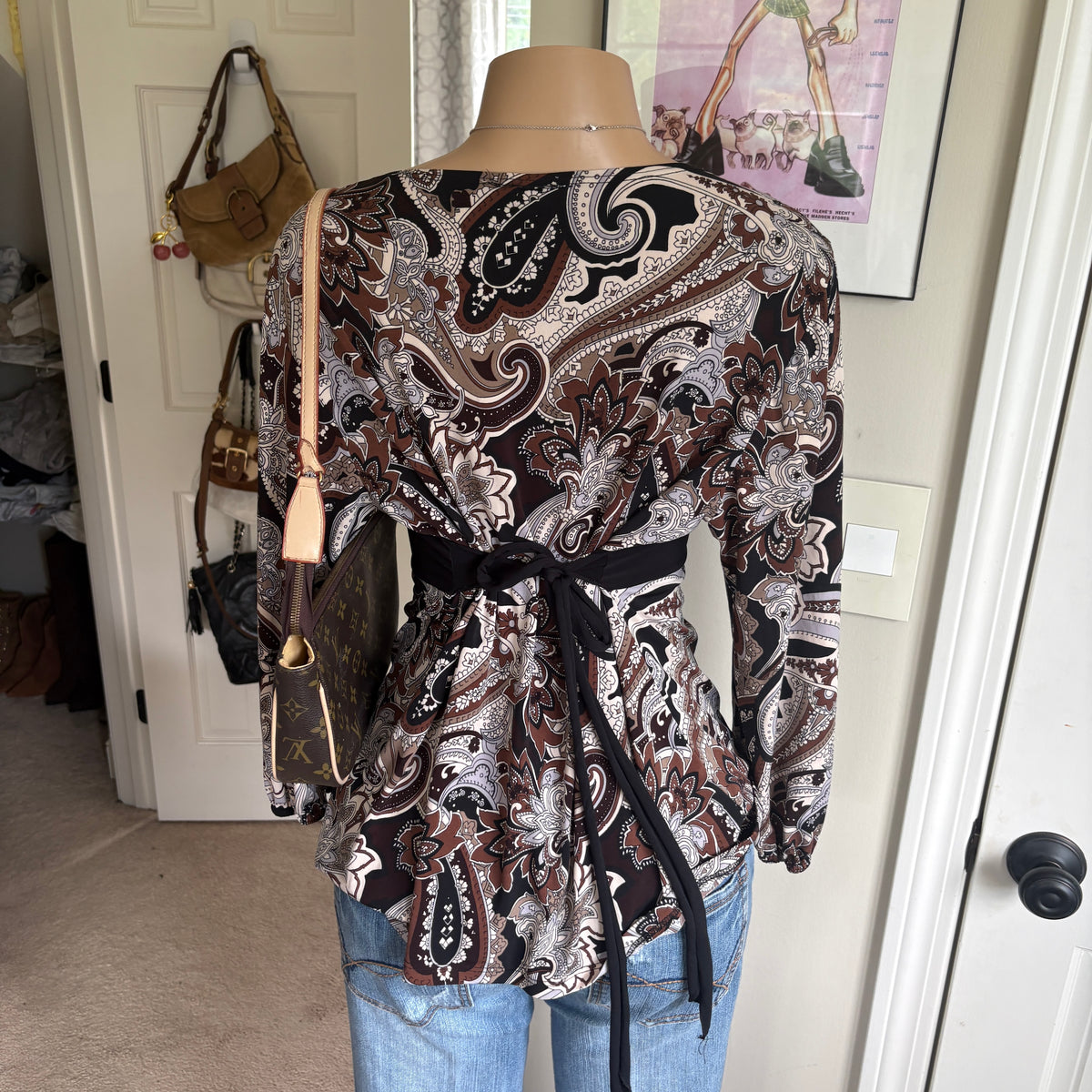 00s paisley tie back long sleeve (size L)
