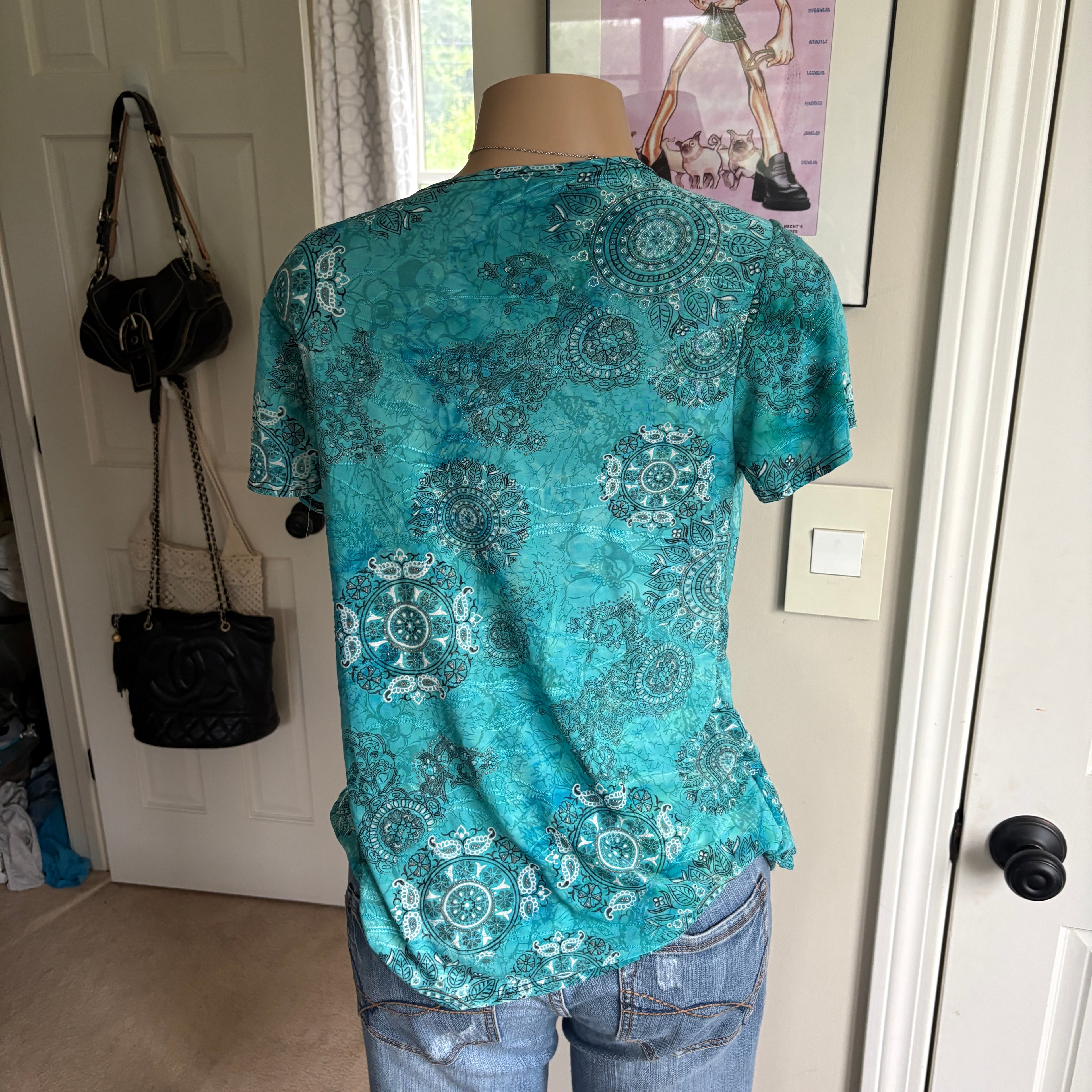 00s blue draped ruched neckline floral top (size L)