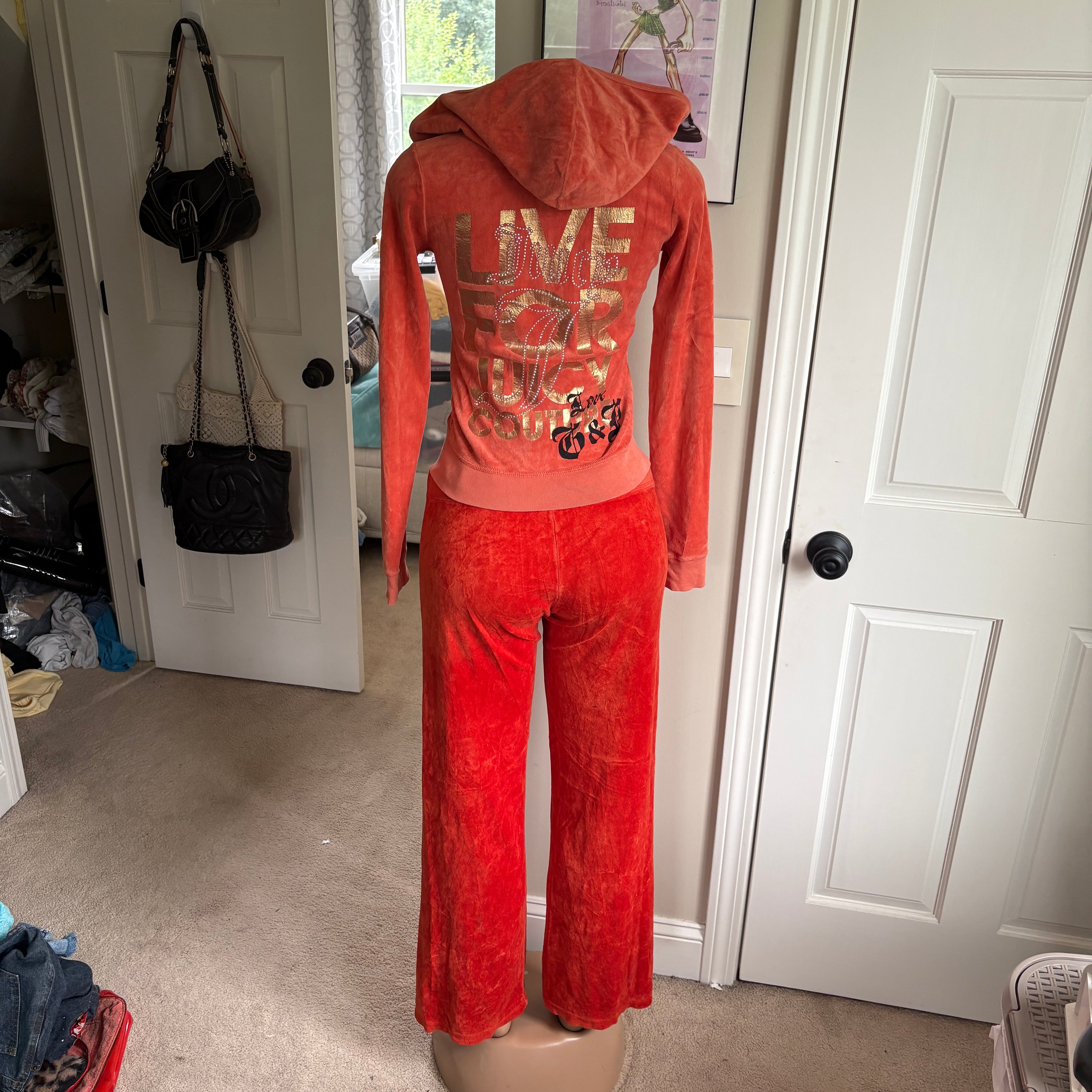 00s Juicy Couture orange velour tracksuit set (size M)