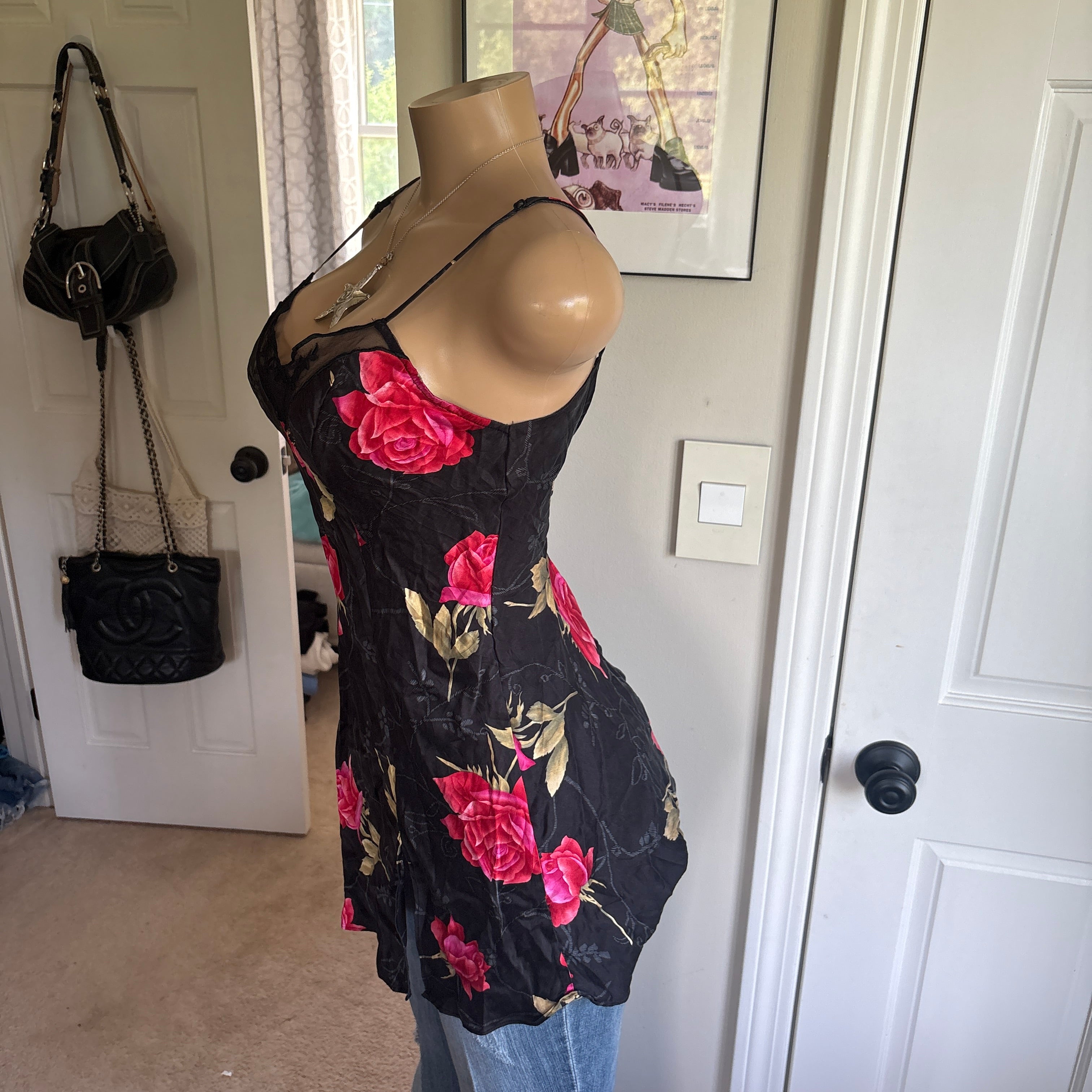 00s Victoria's Secret silk floral cami slip top (size s)