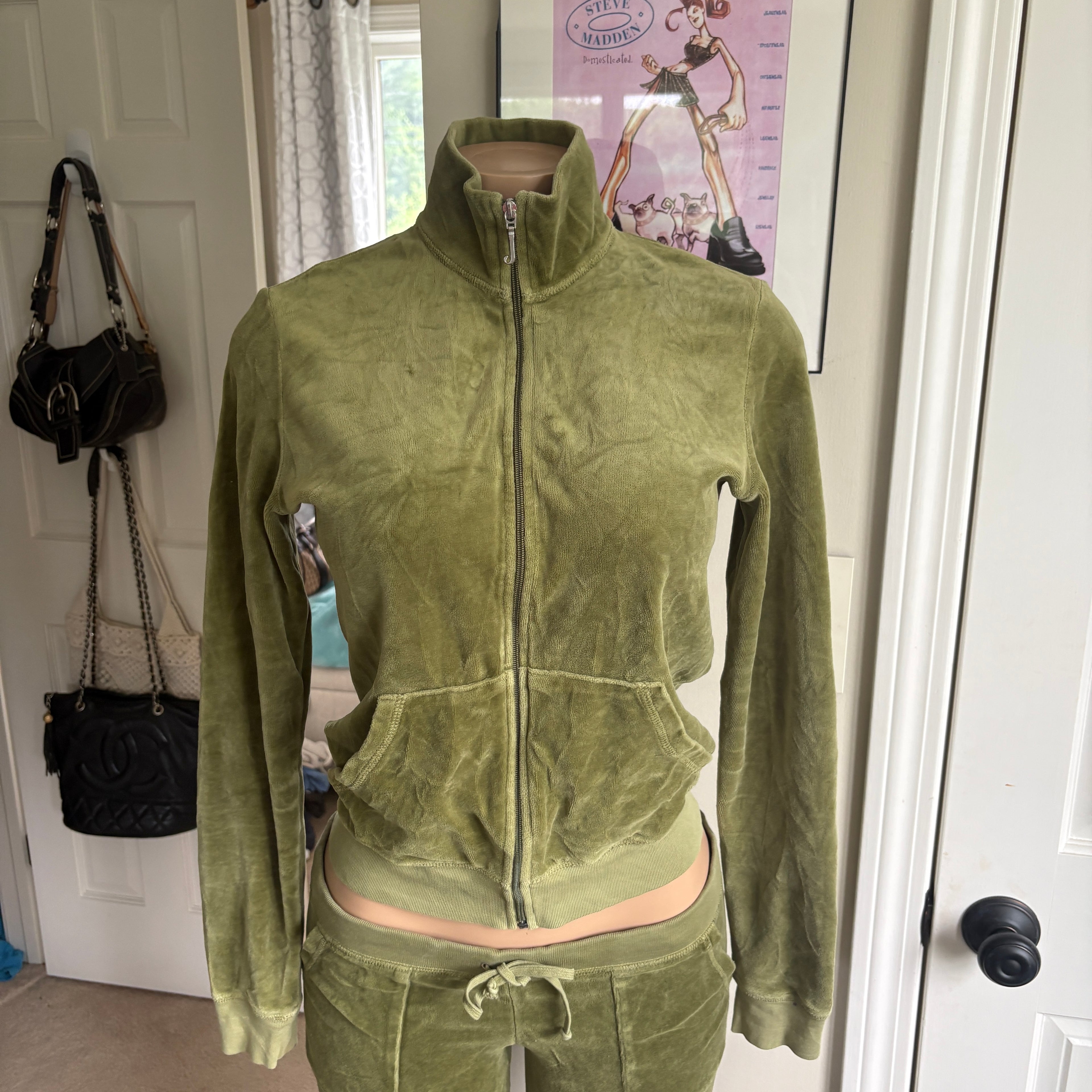 00s Juicy Couture green tracksuit set (size S)