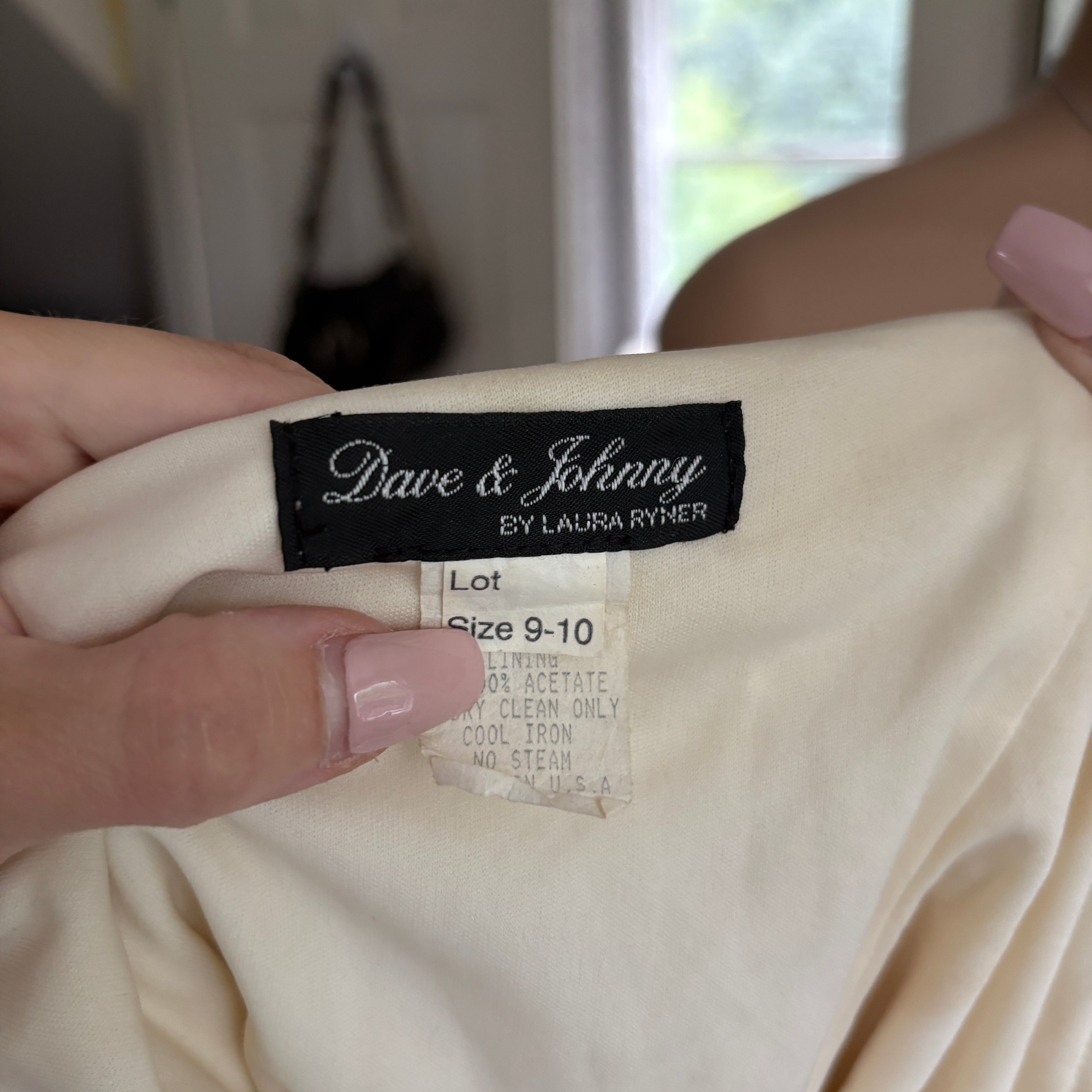 00s cream lace off shoulder top (size S/M)