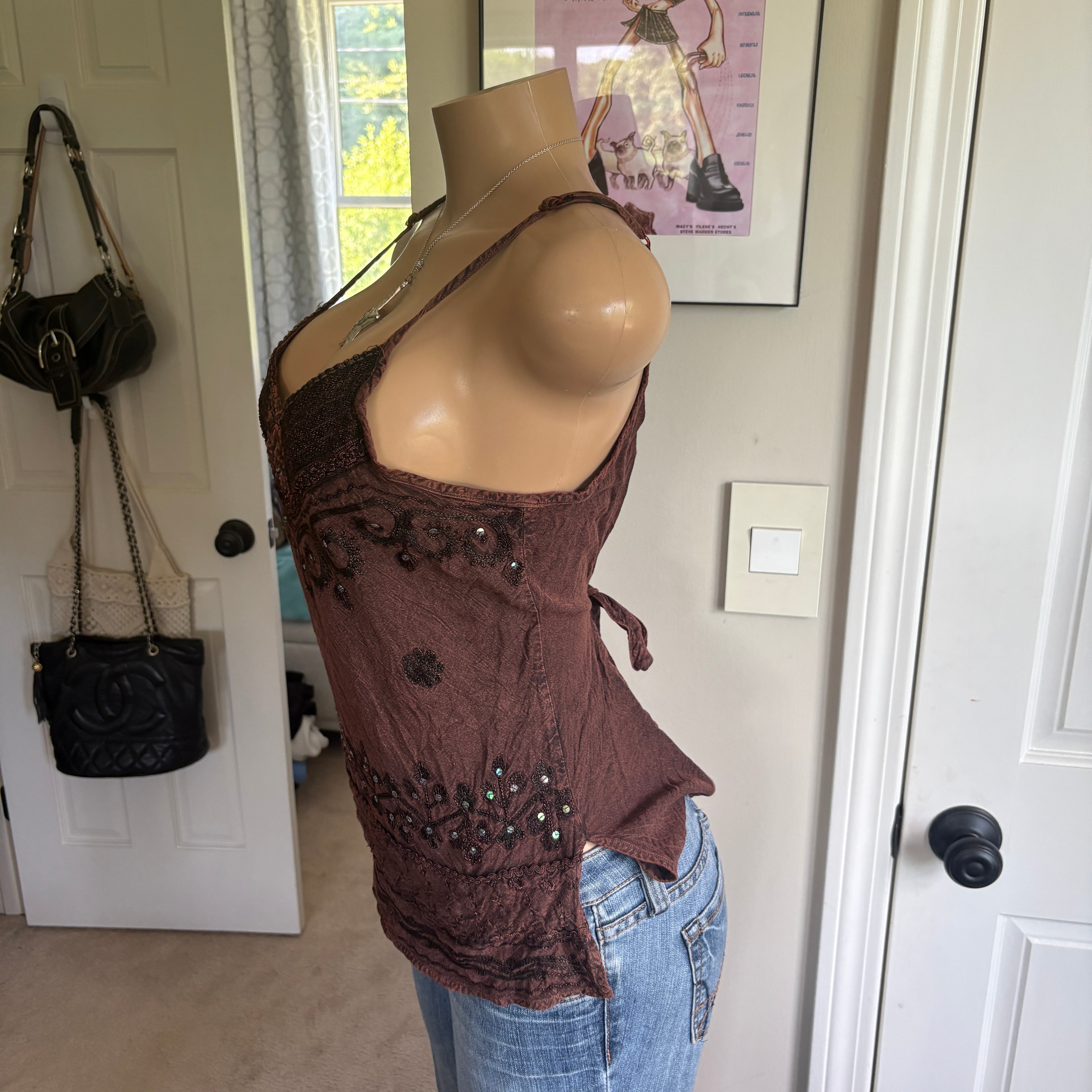 00s brown boho tie back cami tank top (size L)
