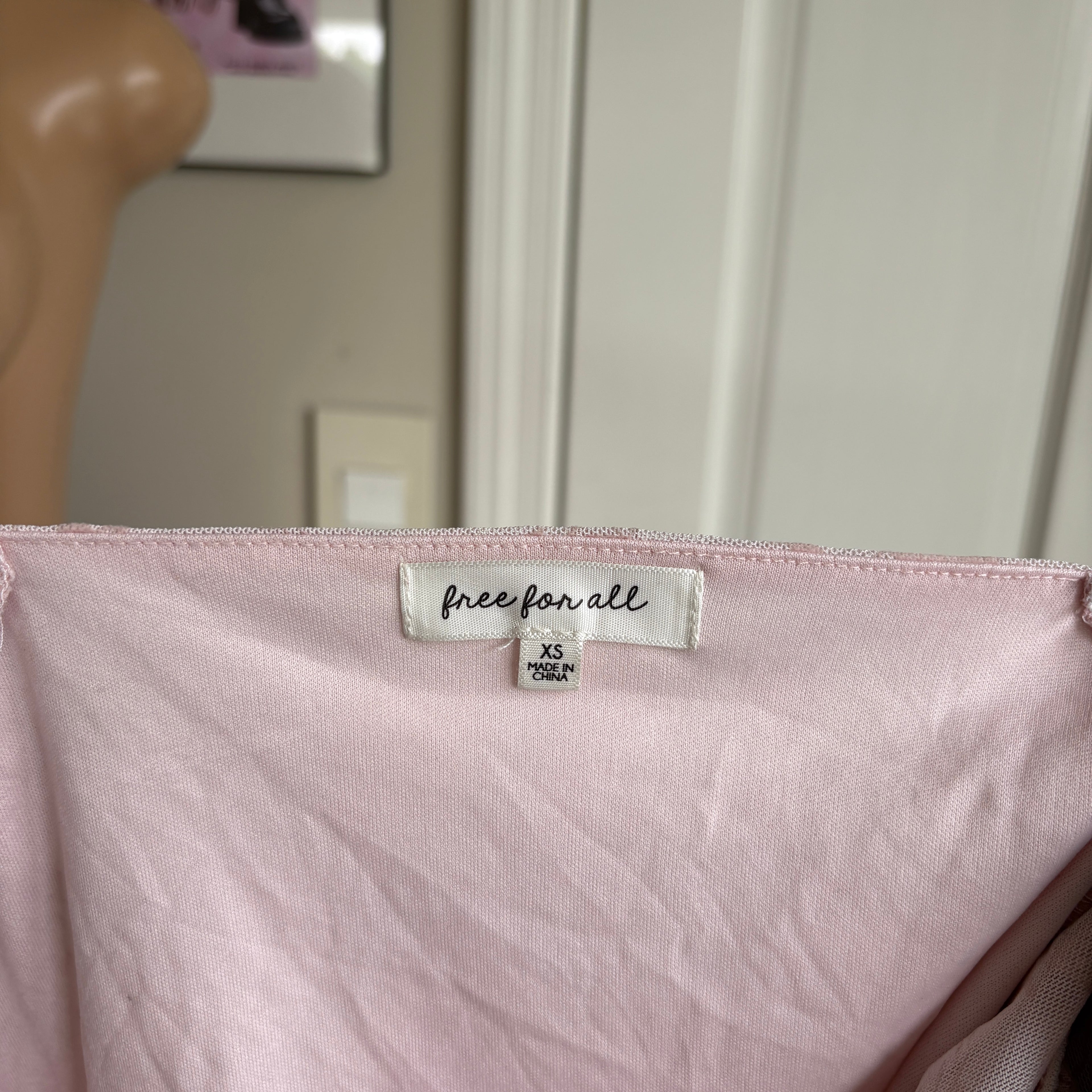 00s baby pink floral bow top (size XS)