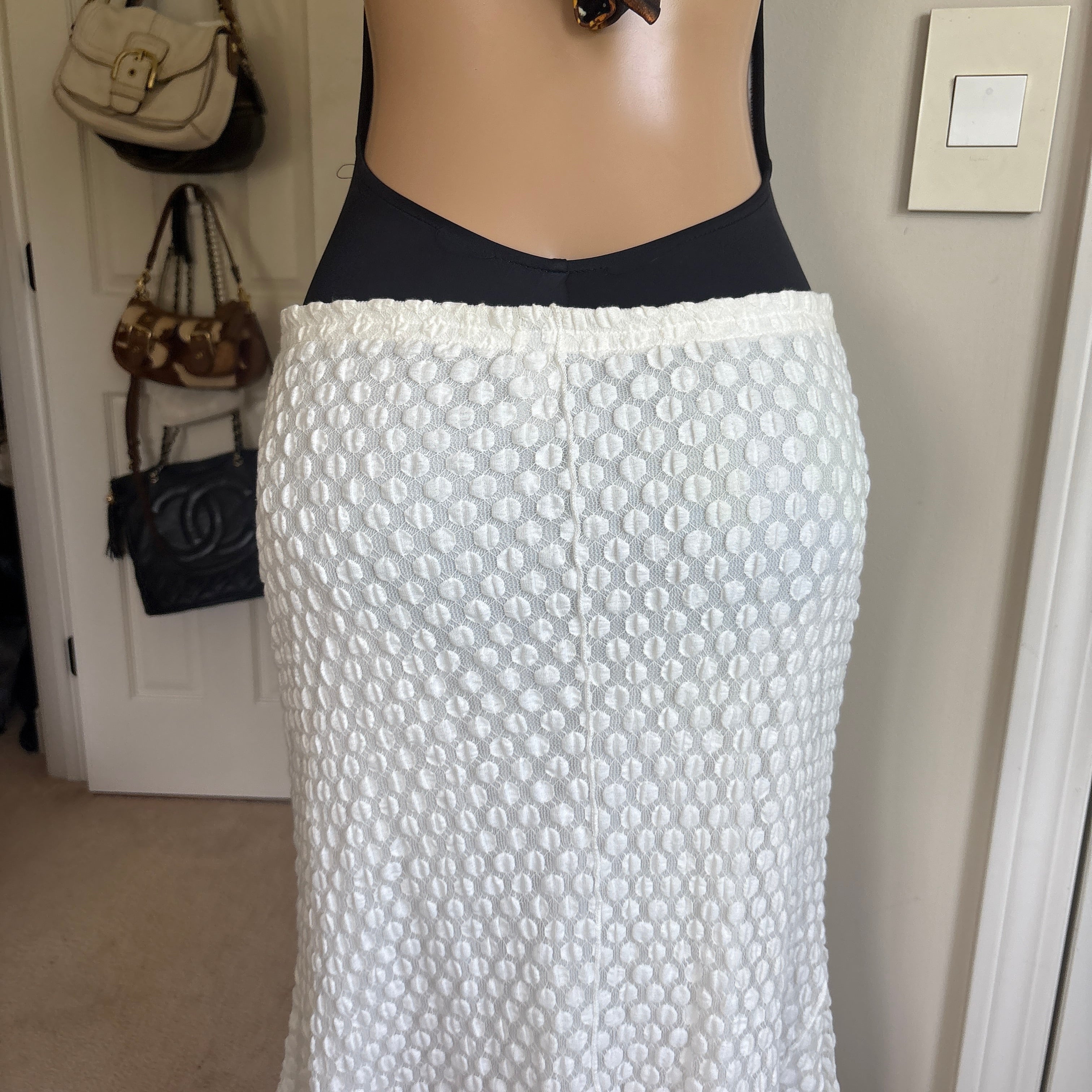 00s white polka dot maxi skirt (size L)