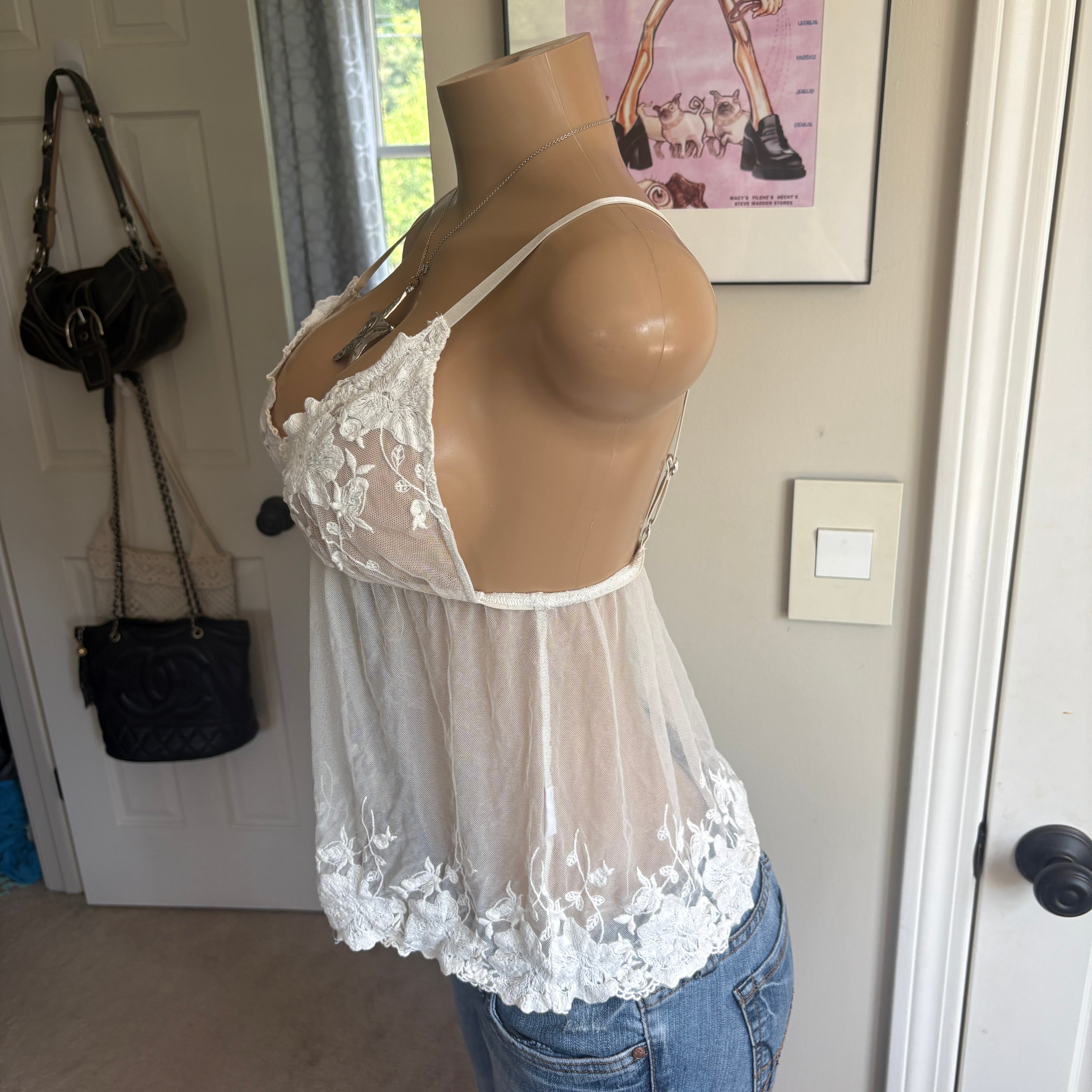 00s white floral sheer cami (size M)