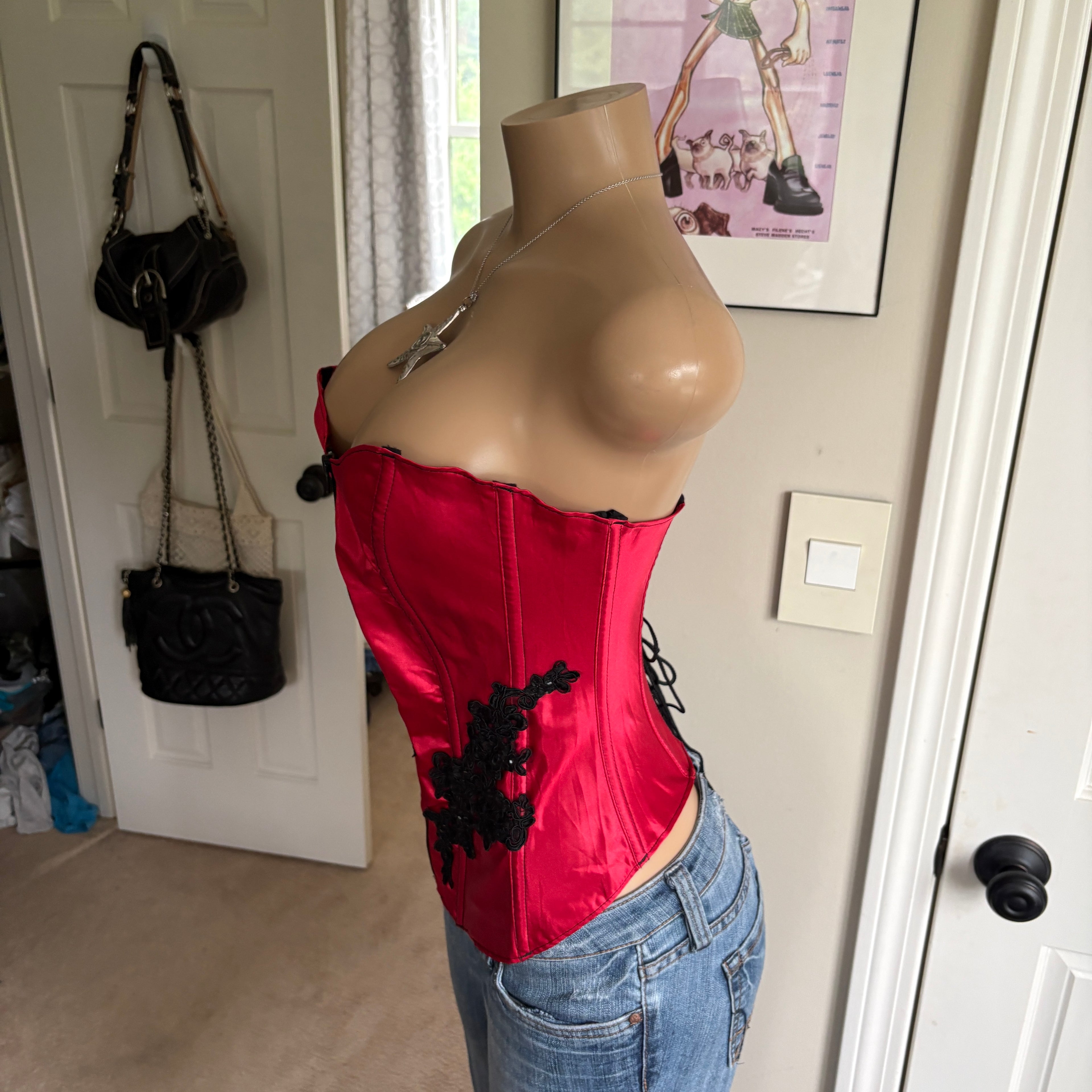 00s Frederick's of Hollywood red & black floral corset top (size S)