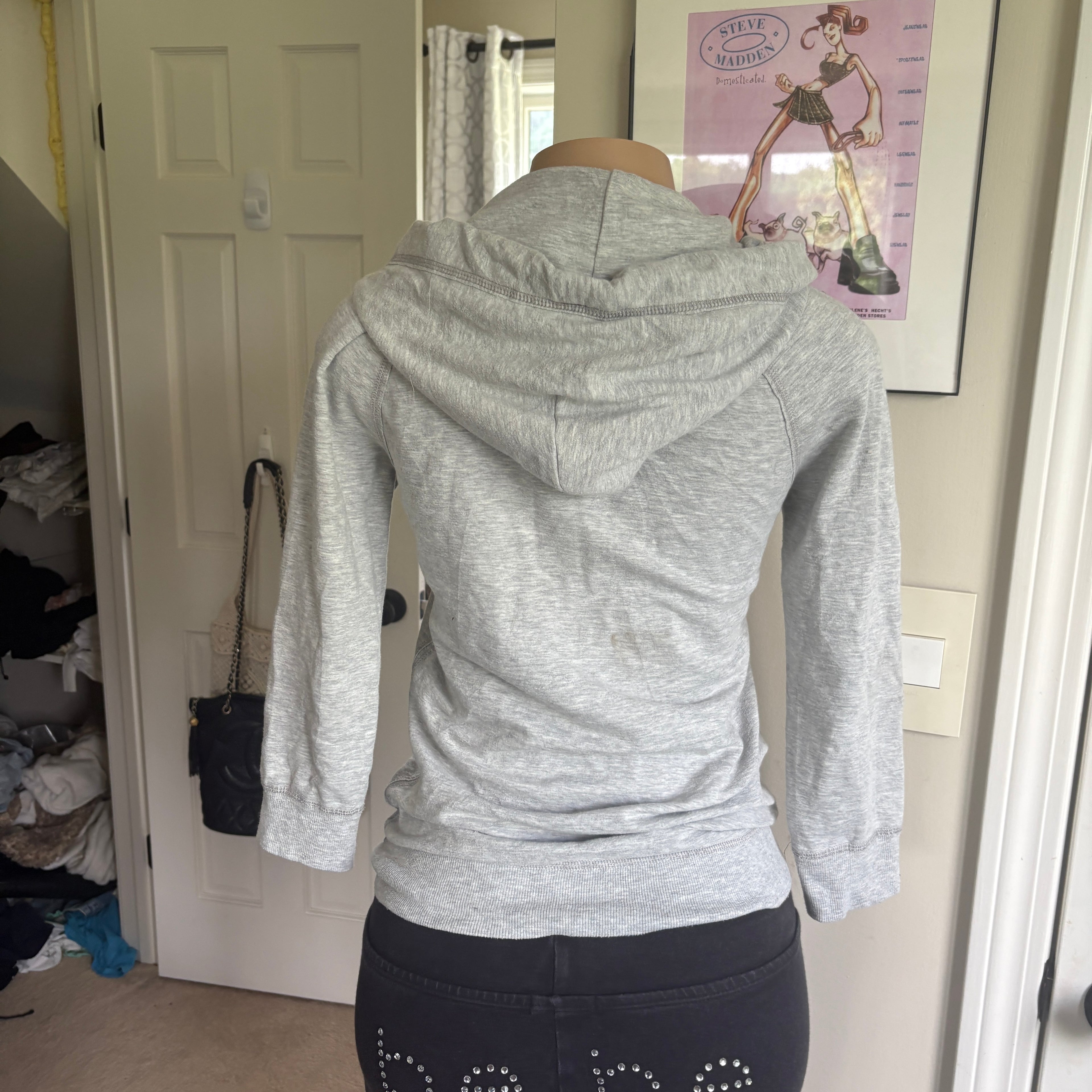 00s Abercrombie & Fitch spellout gray zip hoodie (size L)