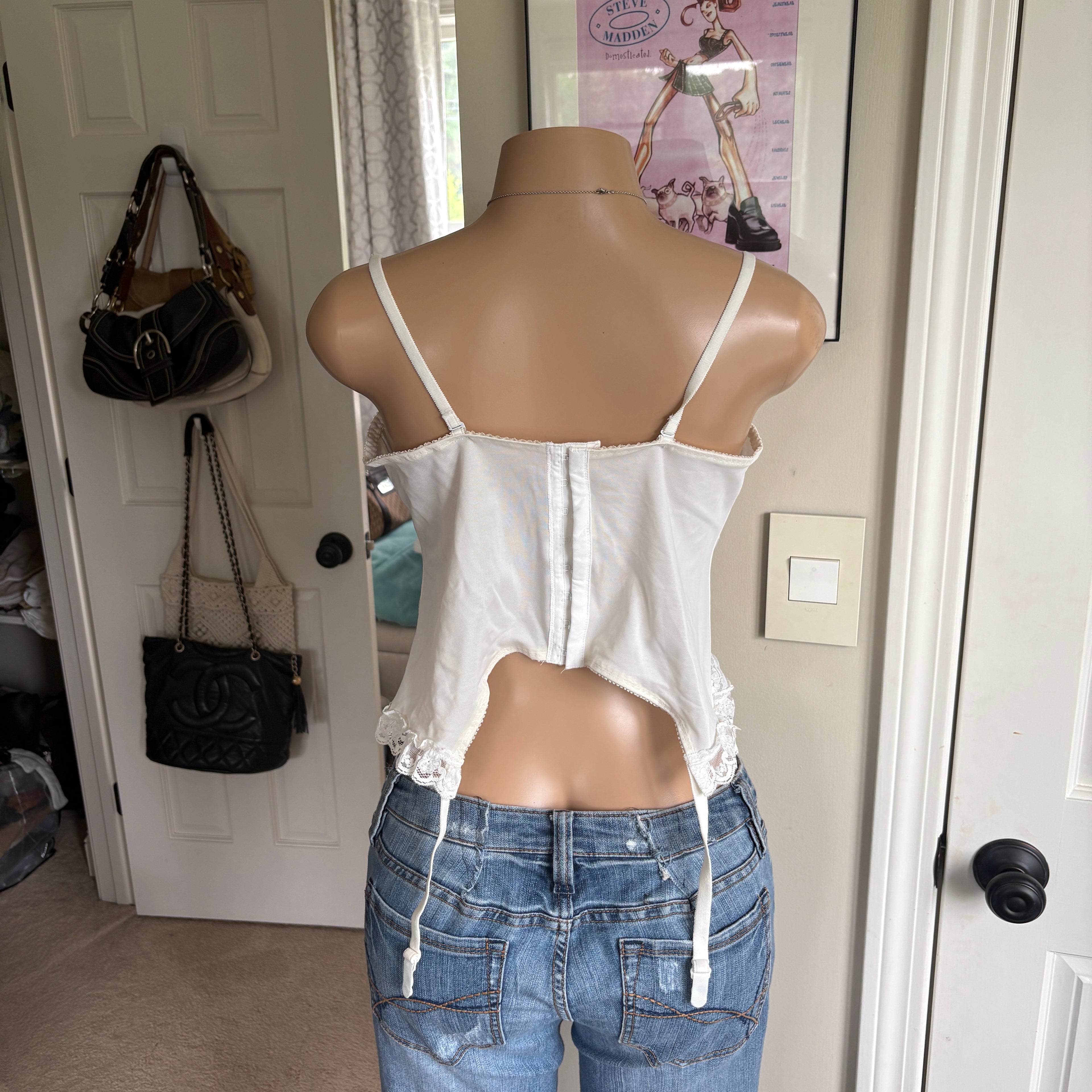 00s white lace corset bustier top (size 42B)