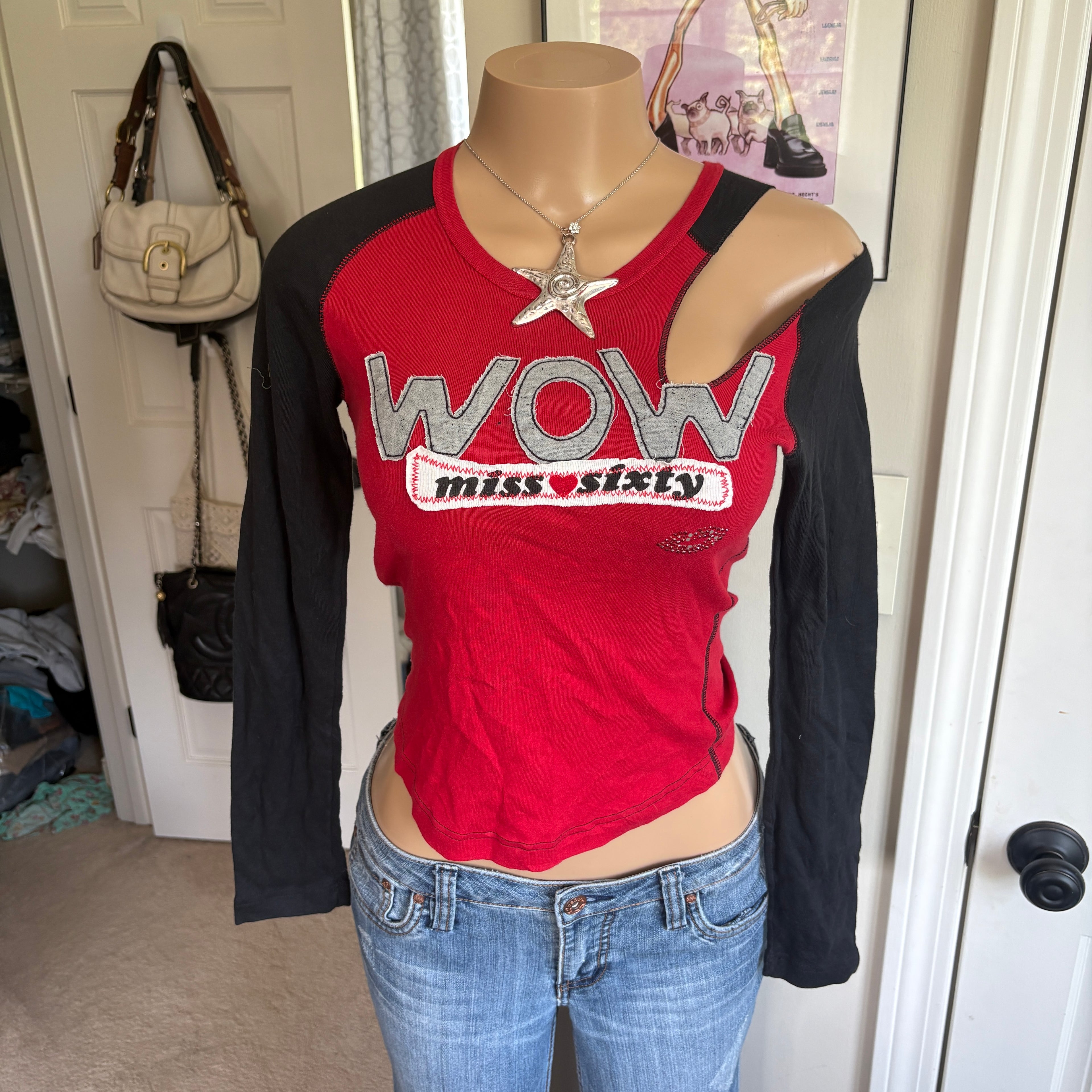 00s rare Miss Sixty spellout red cutout long sleeve (size M)