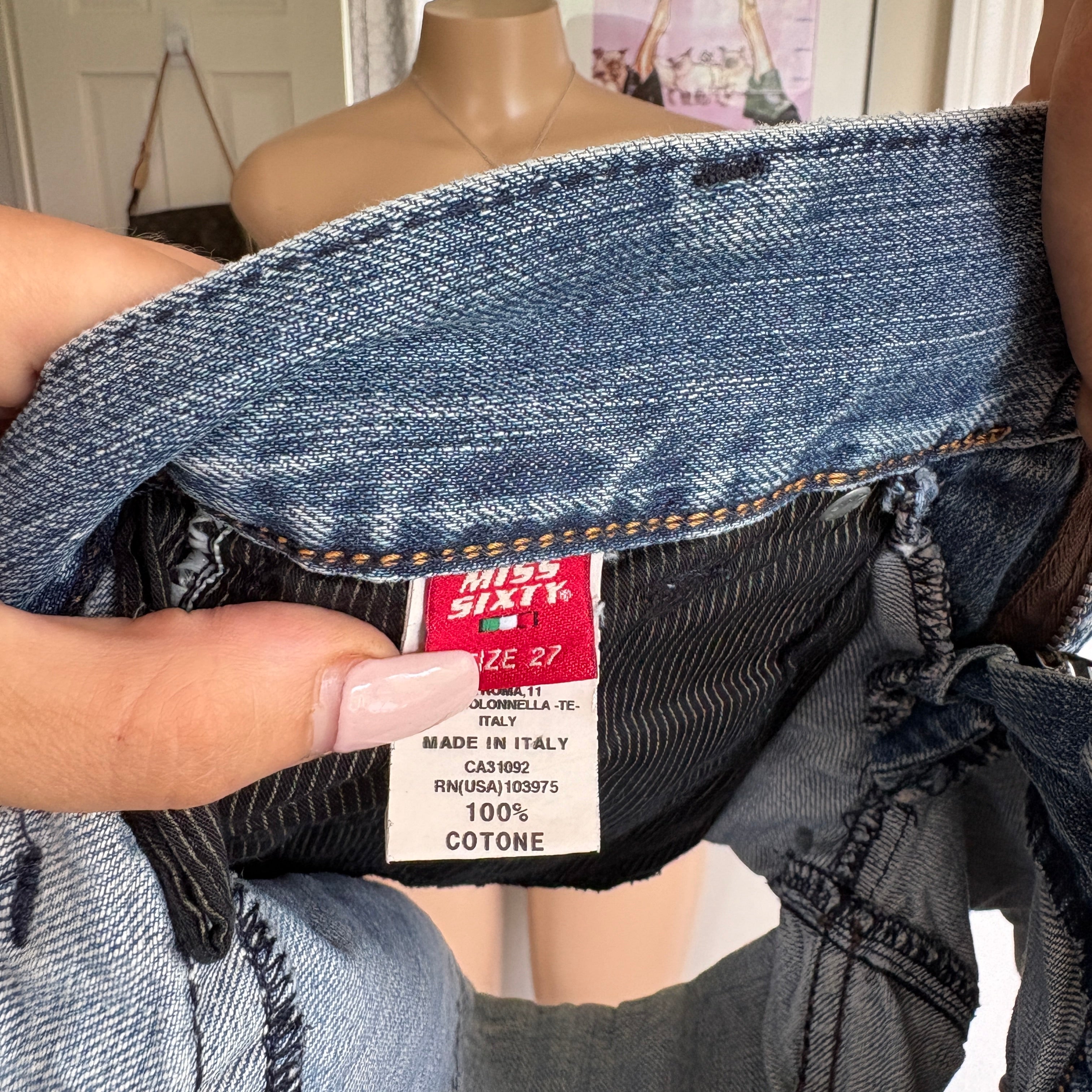 00s Miss Sixty star denim shorts (size S)