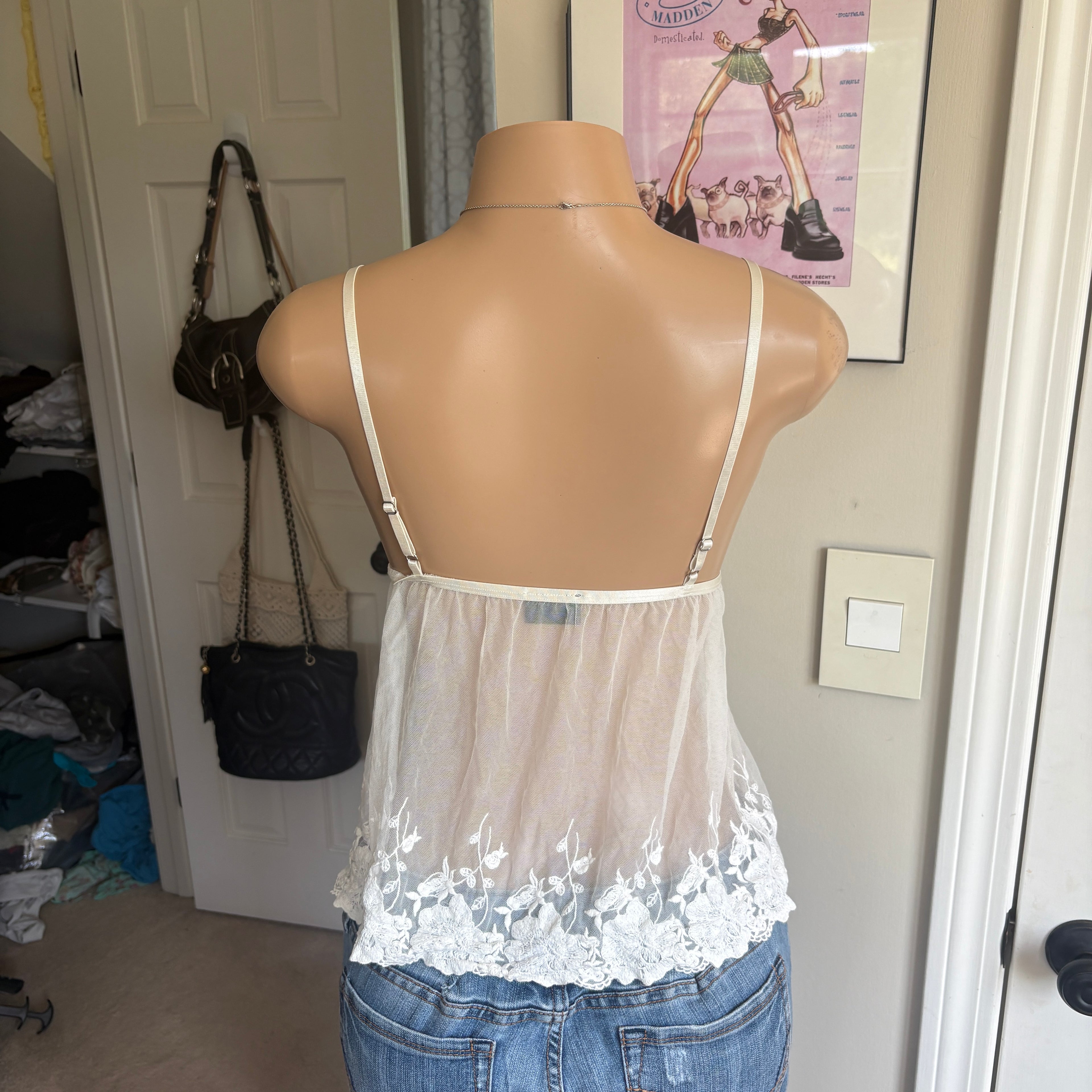 00s white floral sheer cami (size M)