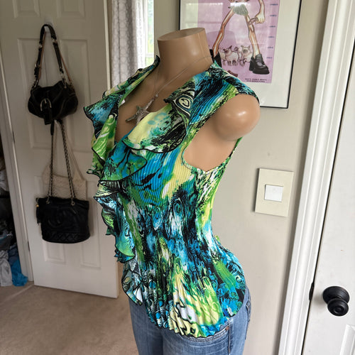 00s avant garde green ruffle top (size M)