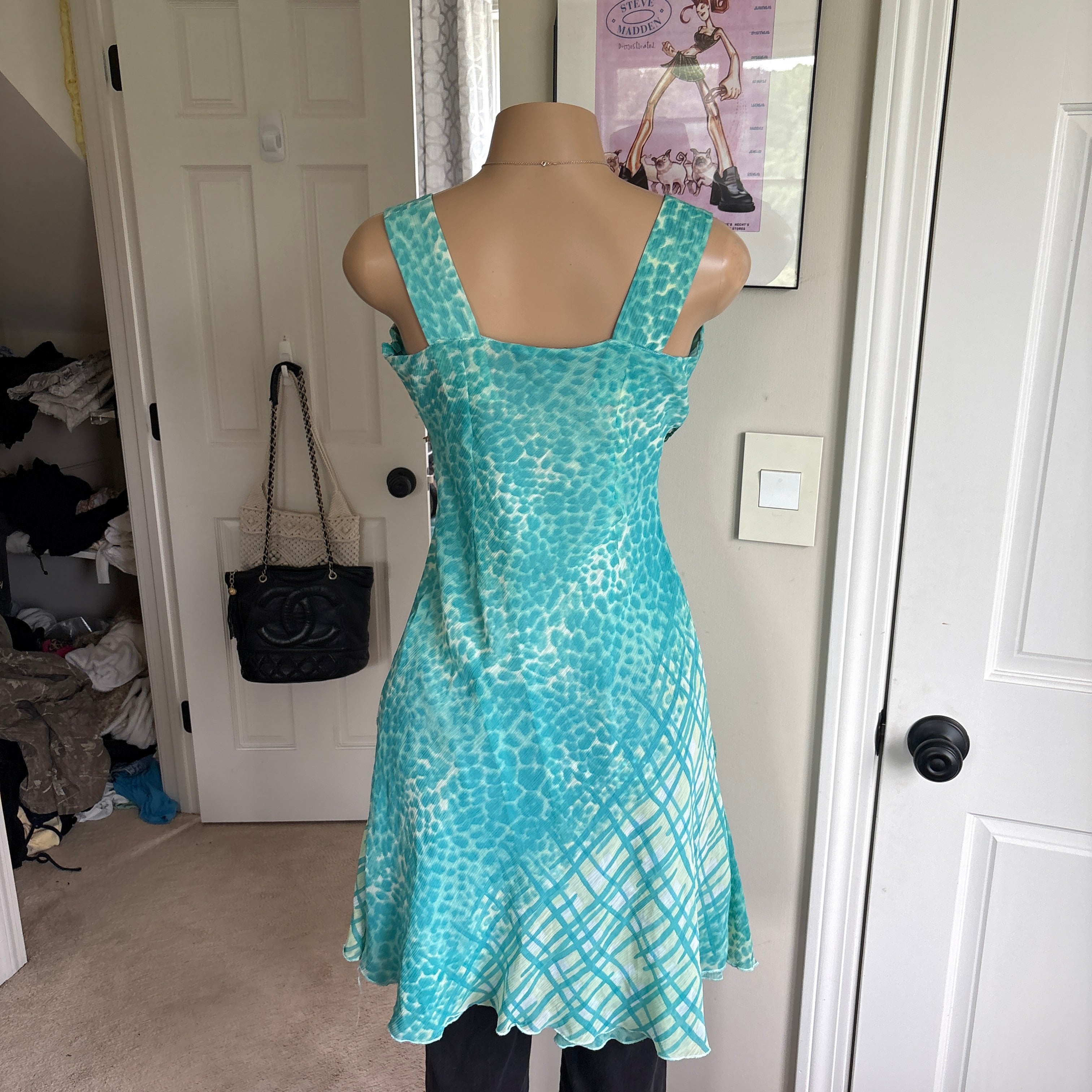 00s blue leopard v neck dress (size L)