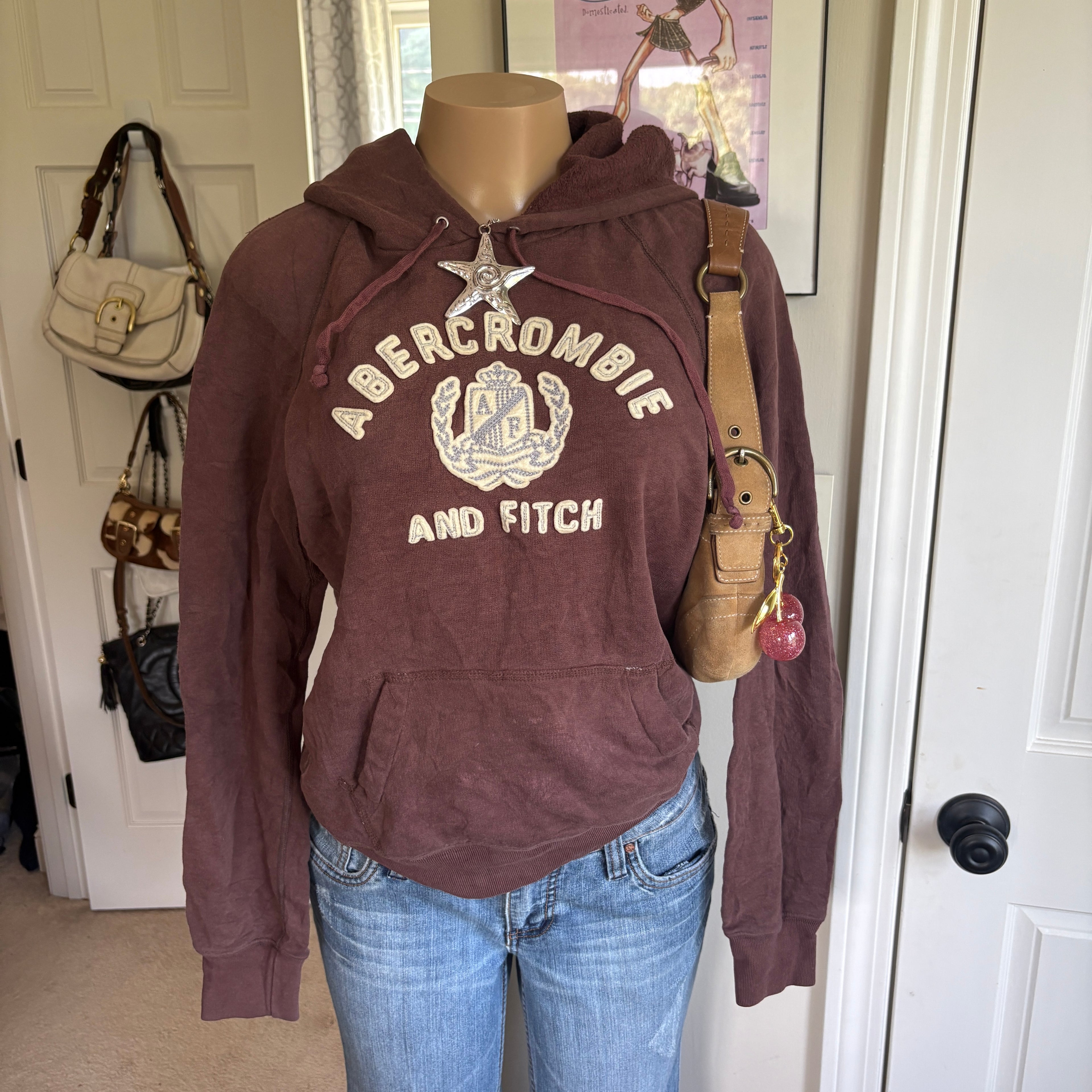 00s Abercrombie & Fitch brown spellout hoodie (size L)
