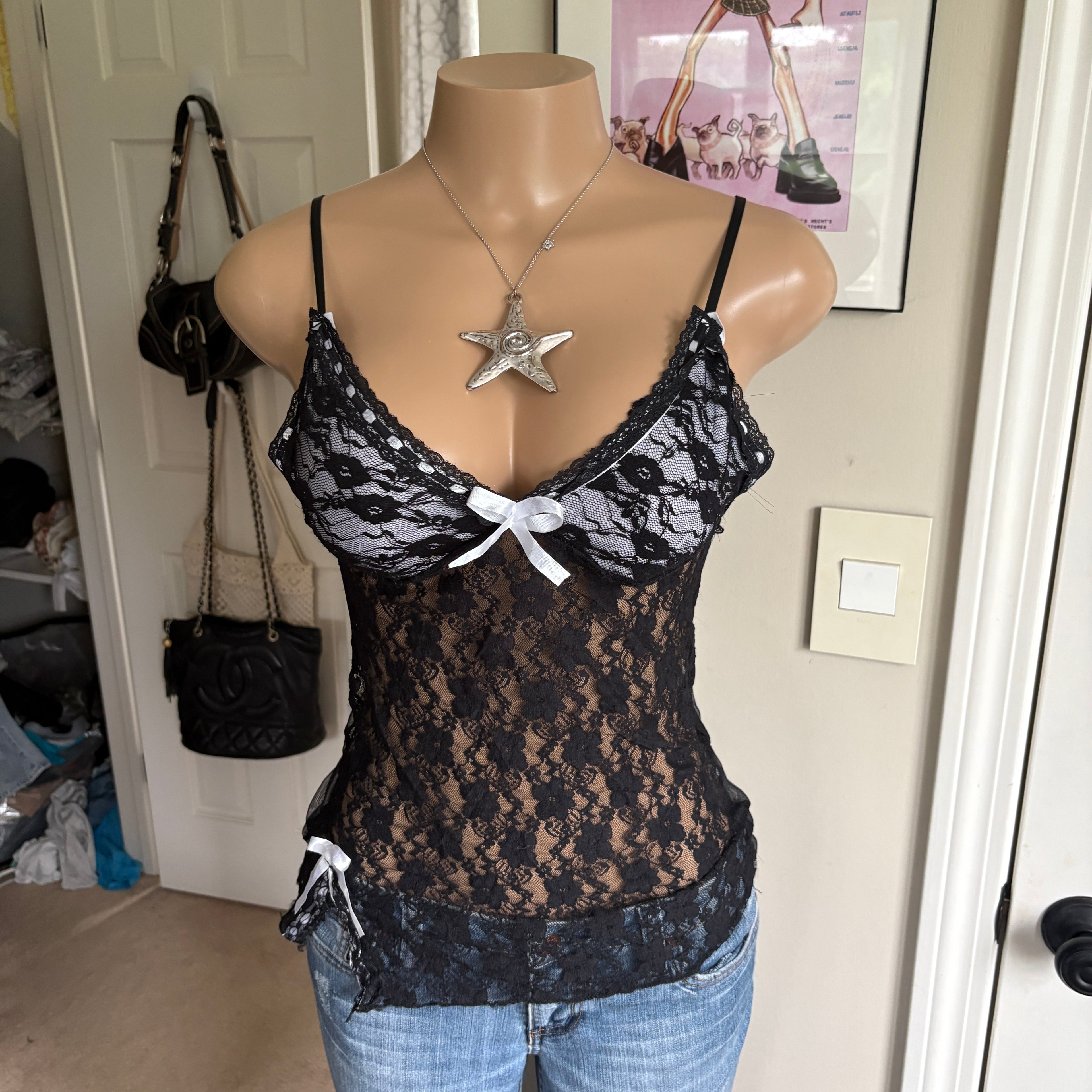 00s black & white lace cami (size S)