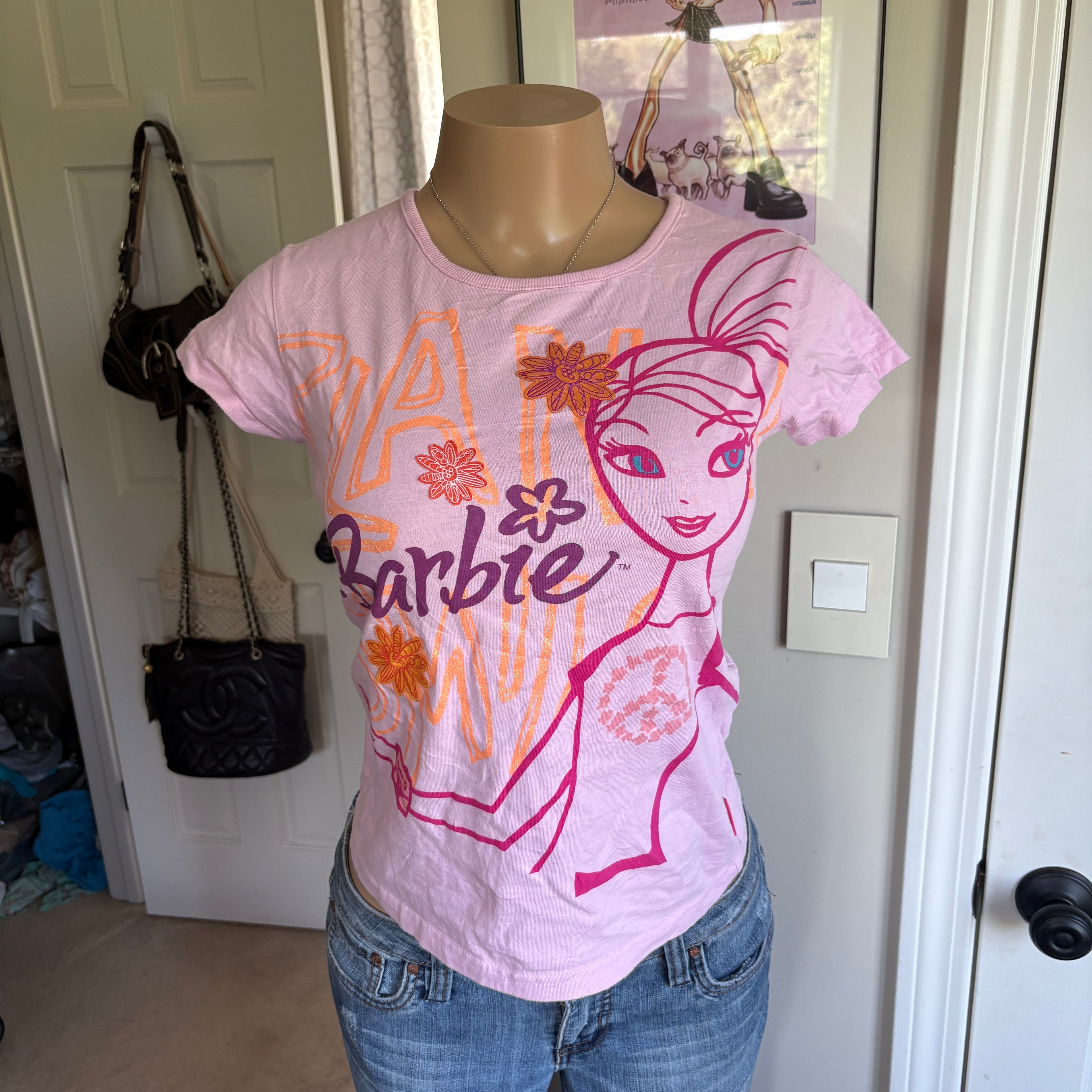 00s 2006 Barbie iconic pink baby tee (size XS)