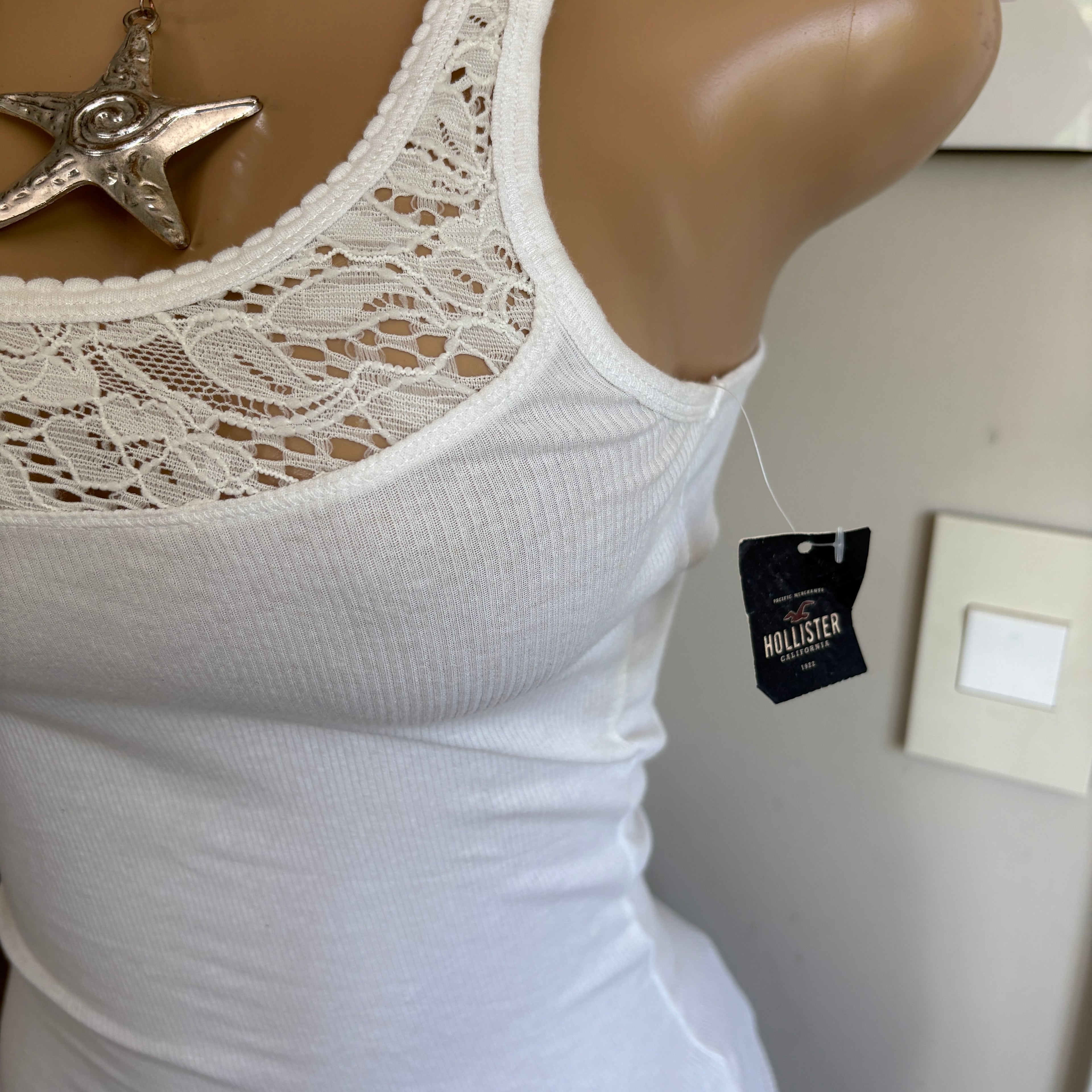 00s Hollister white lace tank top (size S)