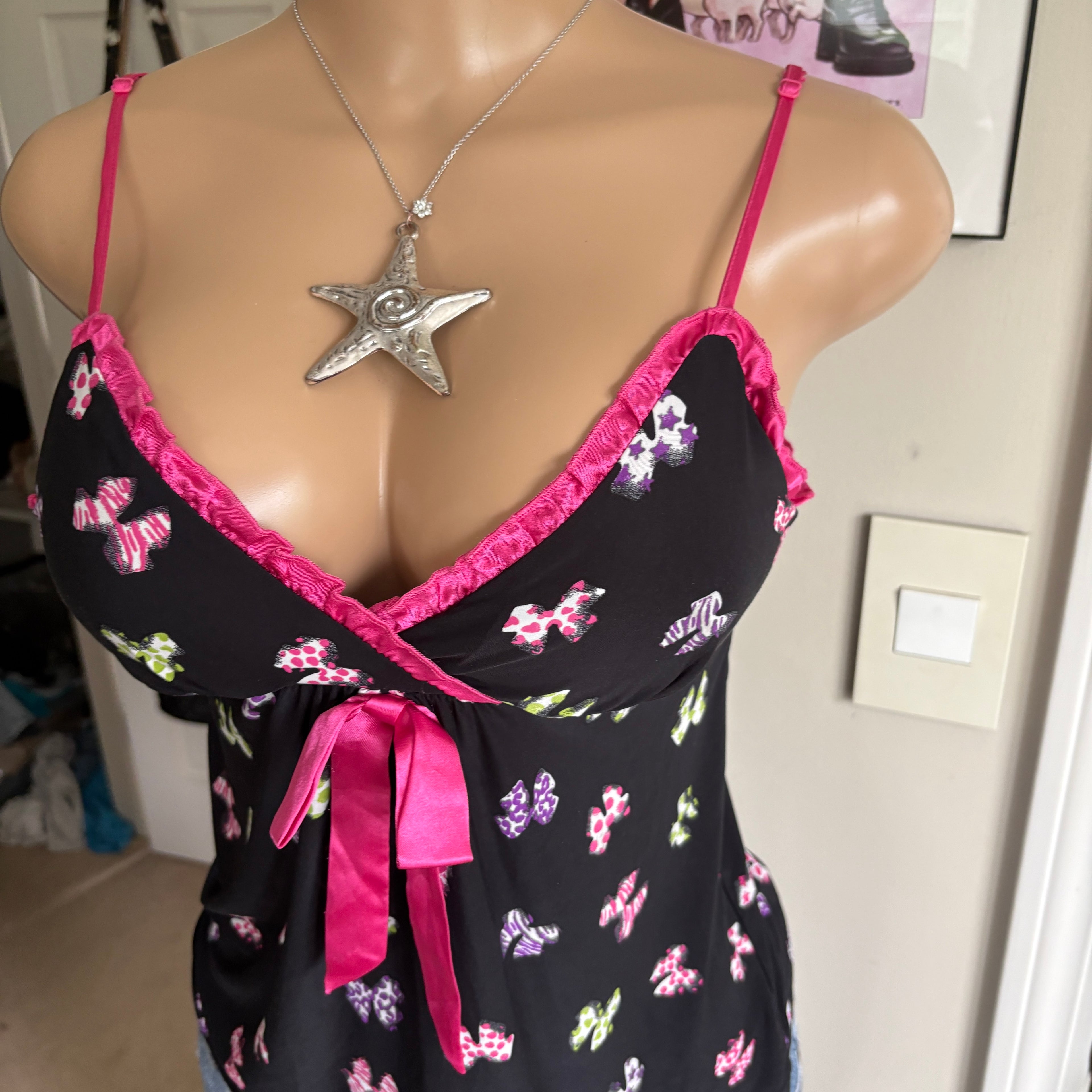 00s pink & black bow monogram cami (size S)