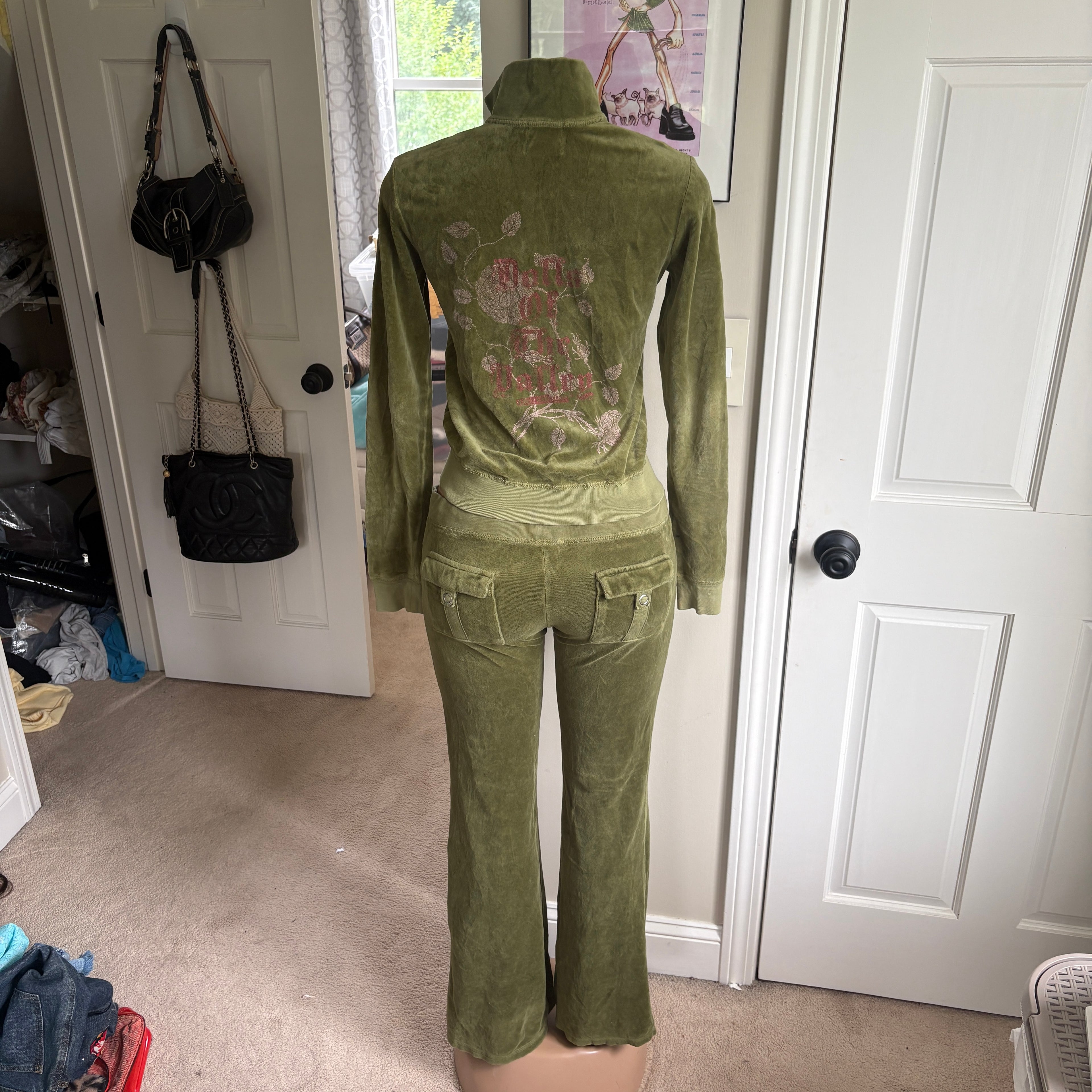 00s Juicy Couture green tracksuit set (size S)