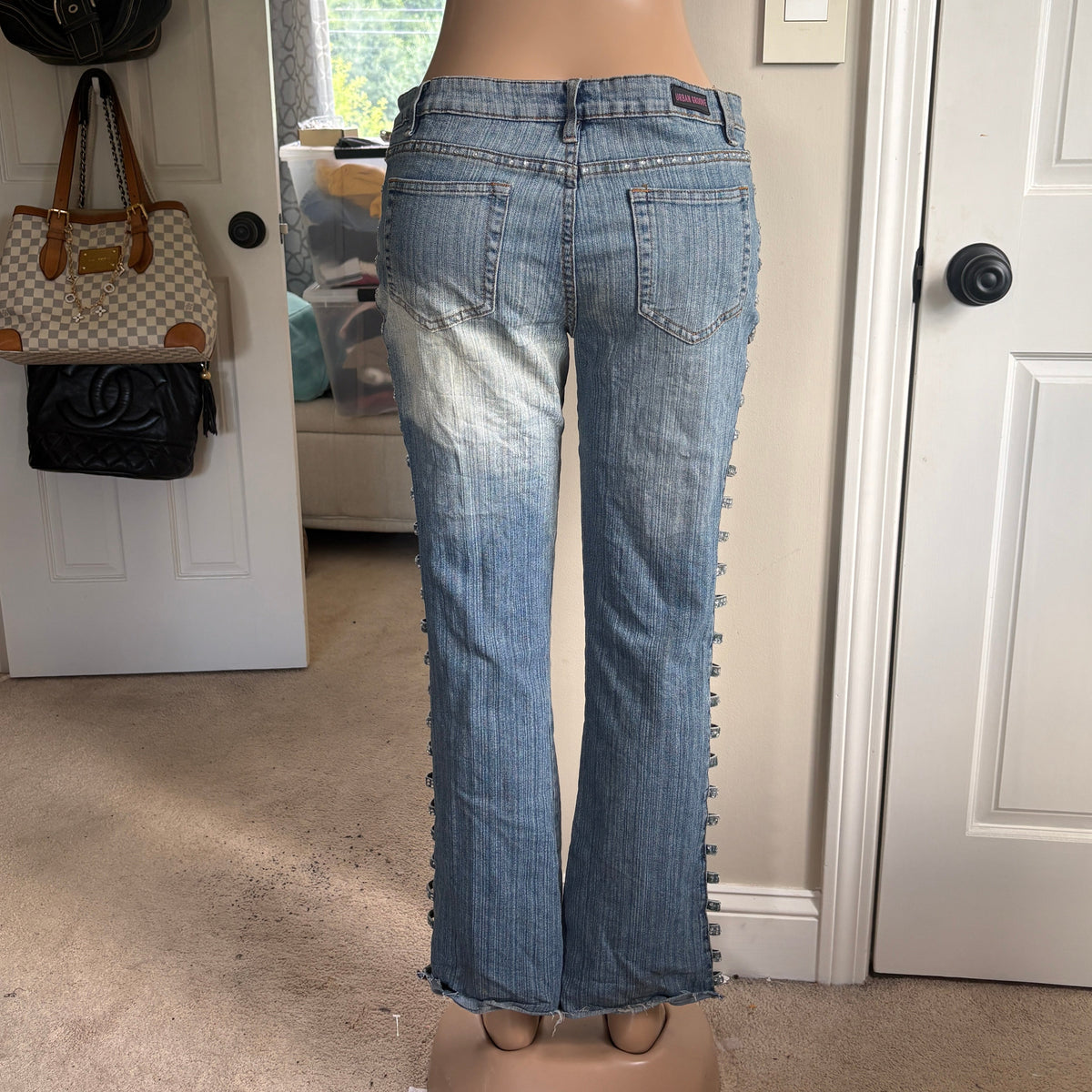 00s Urban Groove cutout bootcut jeans (size L)