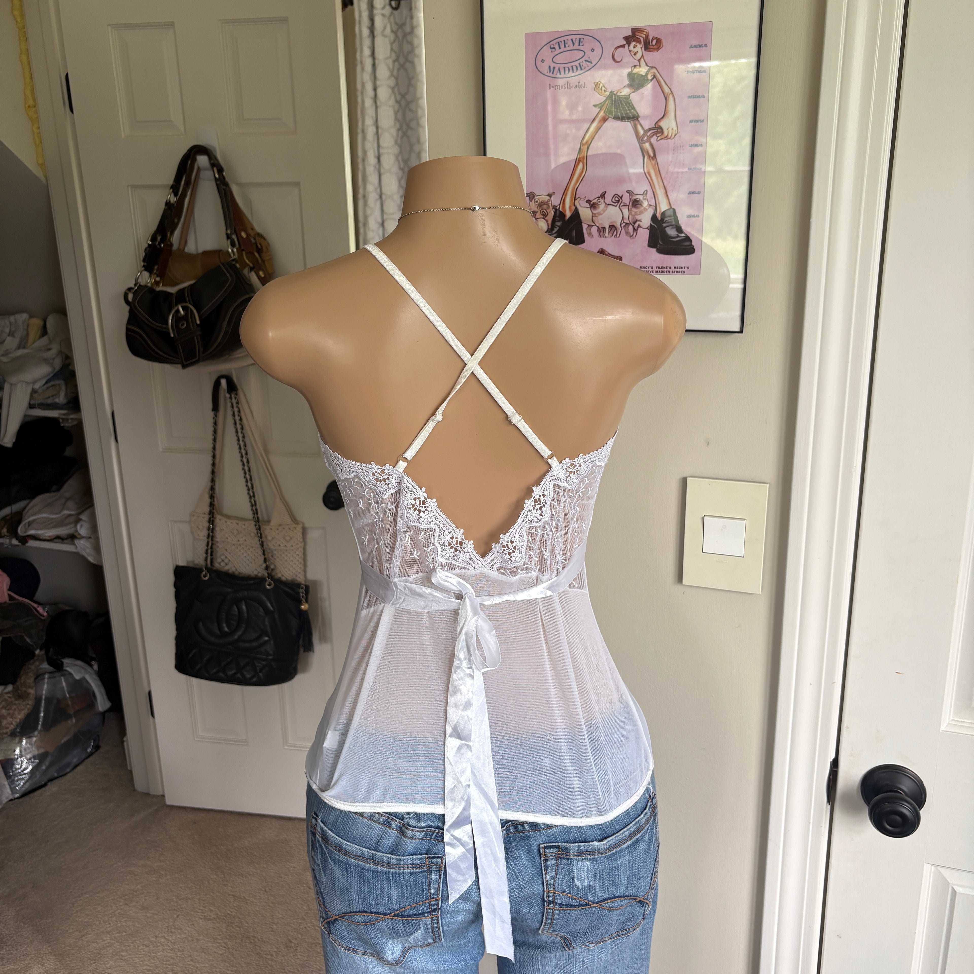 00s white floral lace tie back cami (size M)