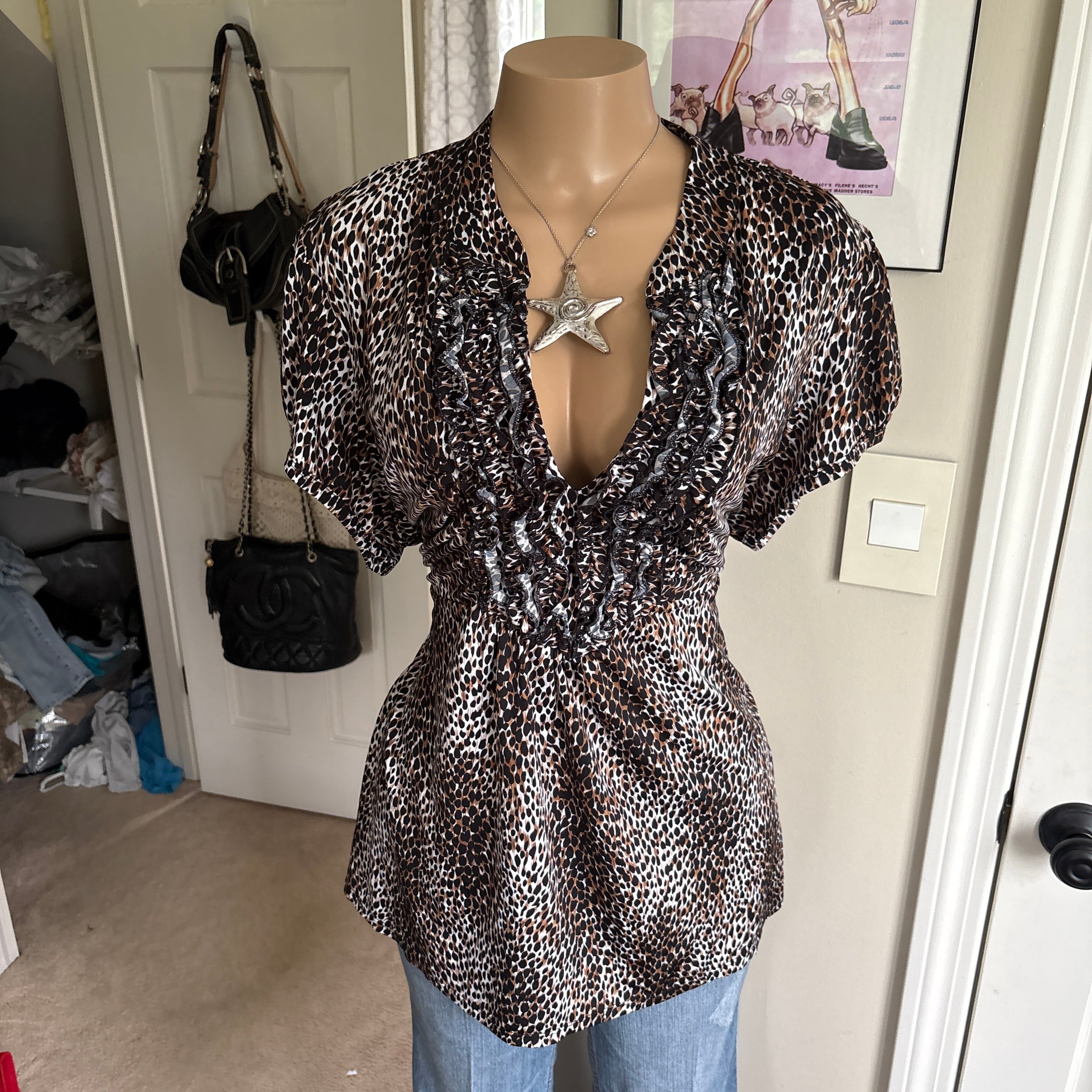 00s Heart Soul leopard tie back short sleeve (size XL)