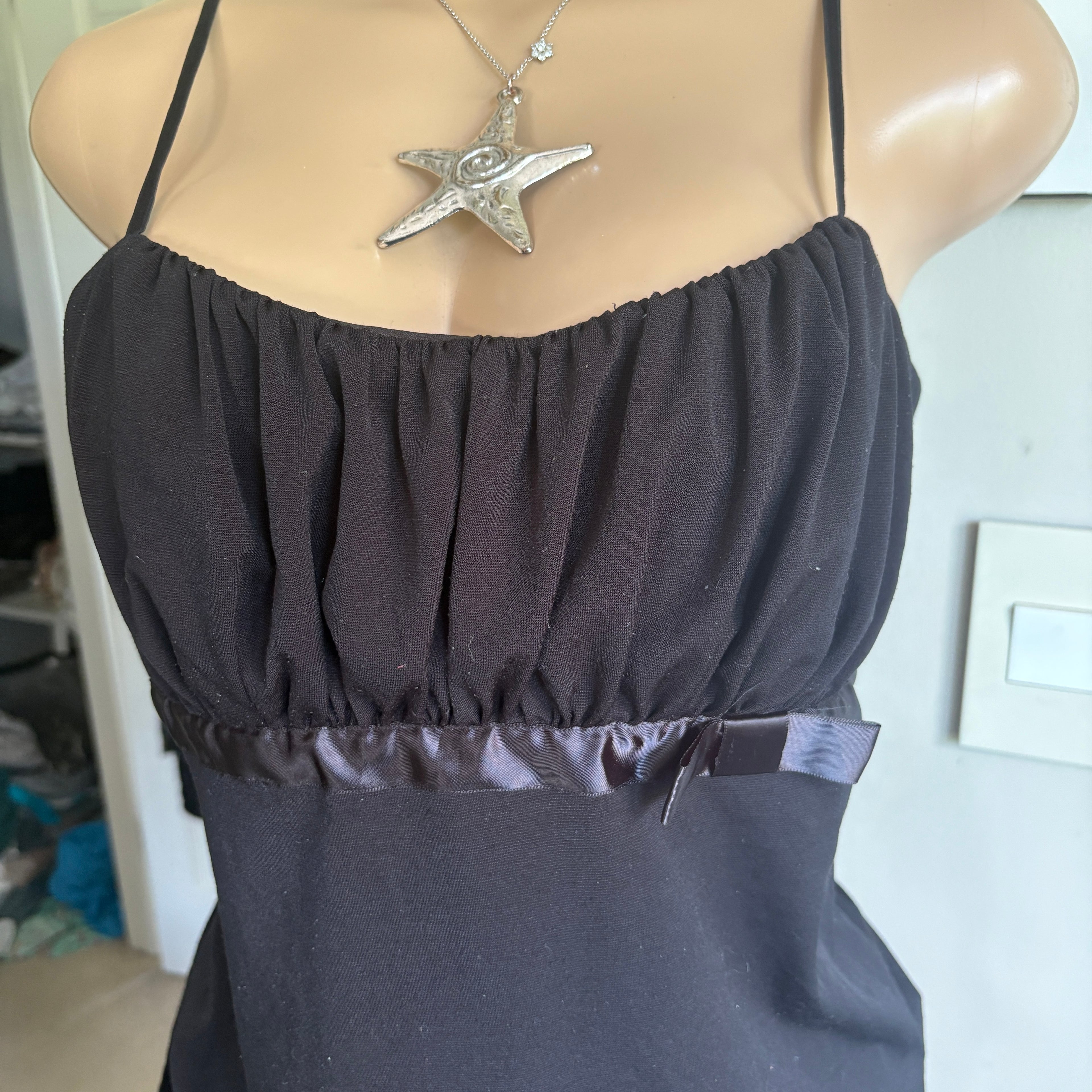 00s black ruched bust bow cami (size L)