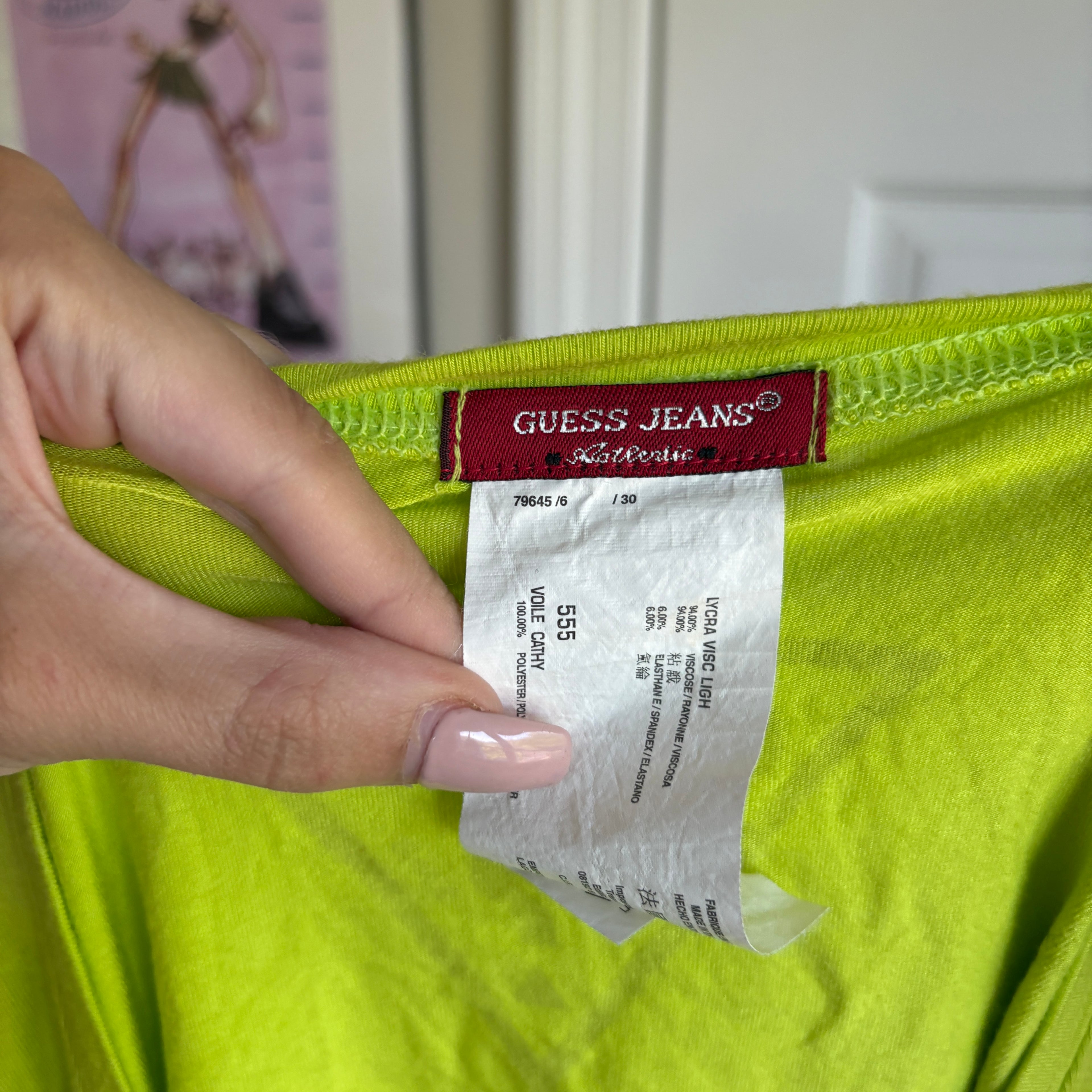 00s guess neon spellout short sleeve (size S)