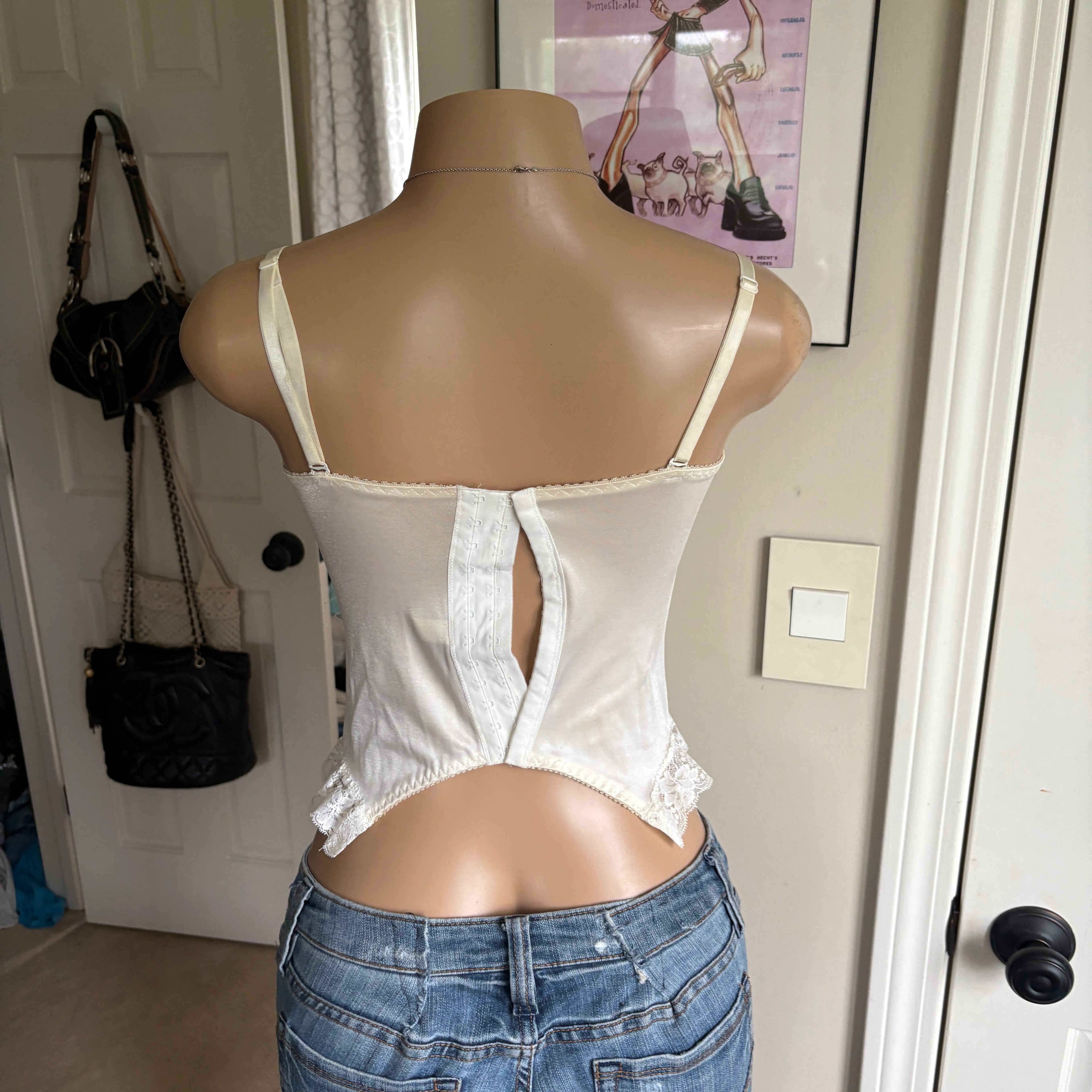 00s white lace bustier corset top (size 36C)