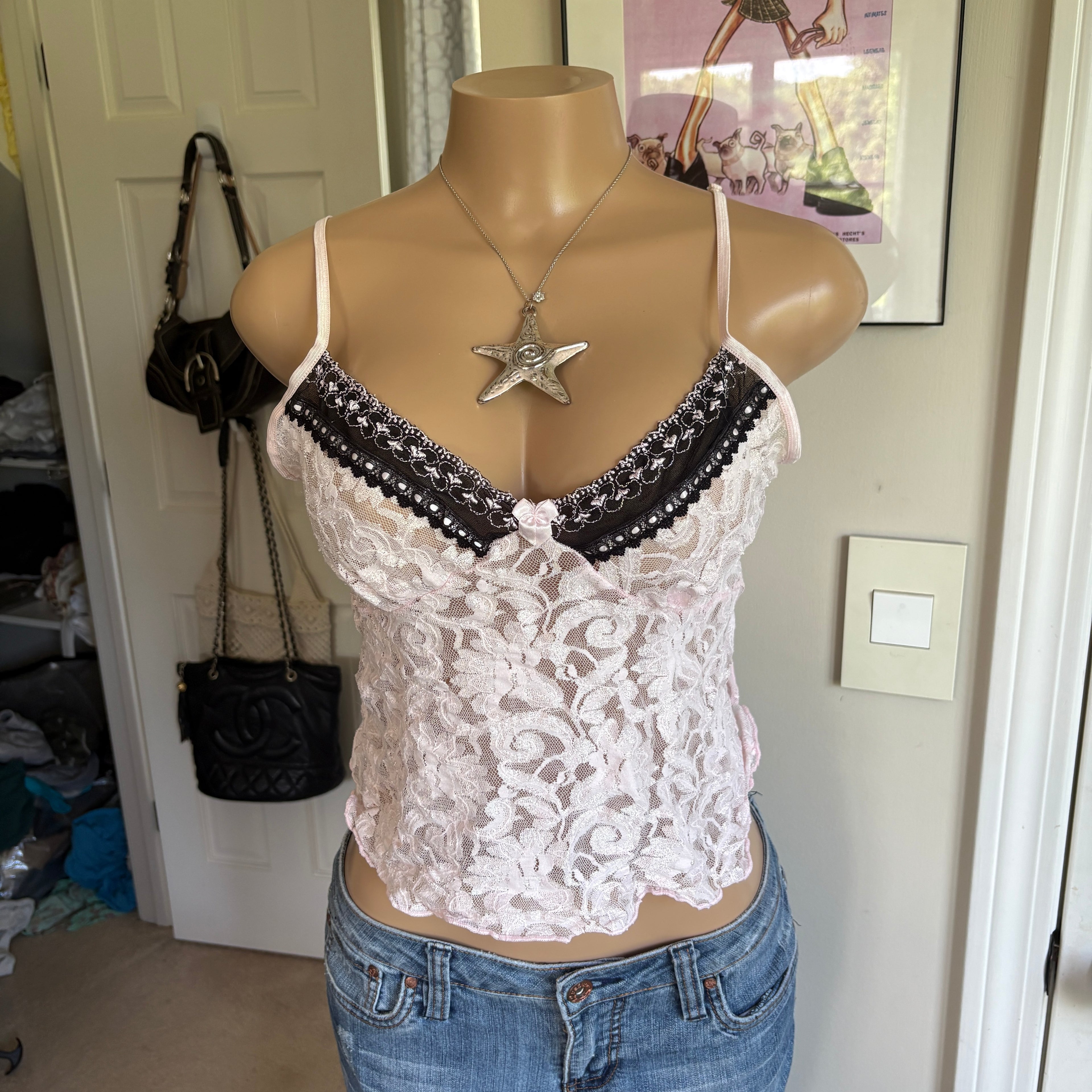 00s baby pink & black bow lace cami (size L)