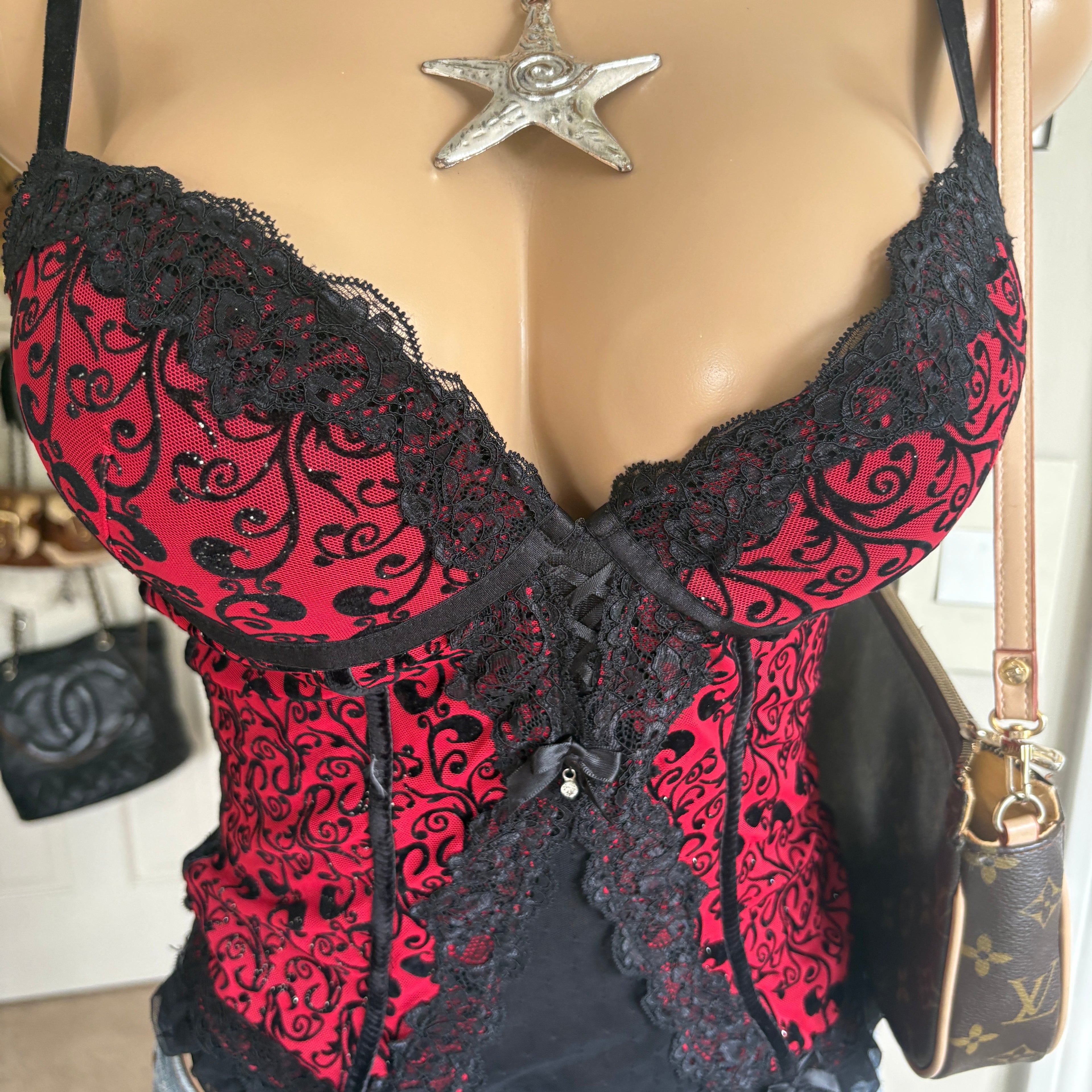 00s red & black corset top (size S/M)