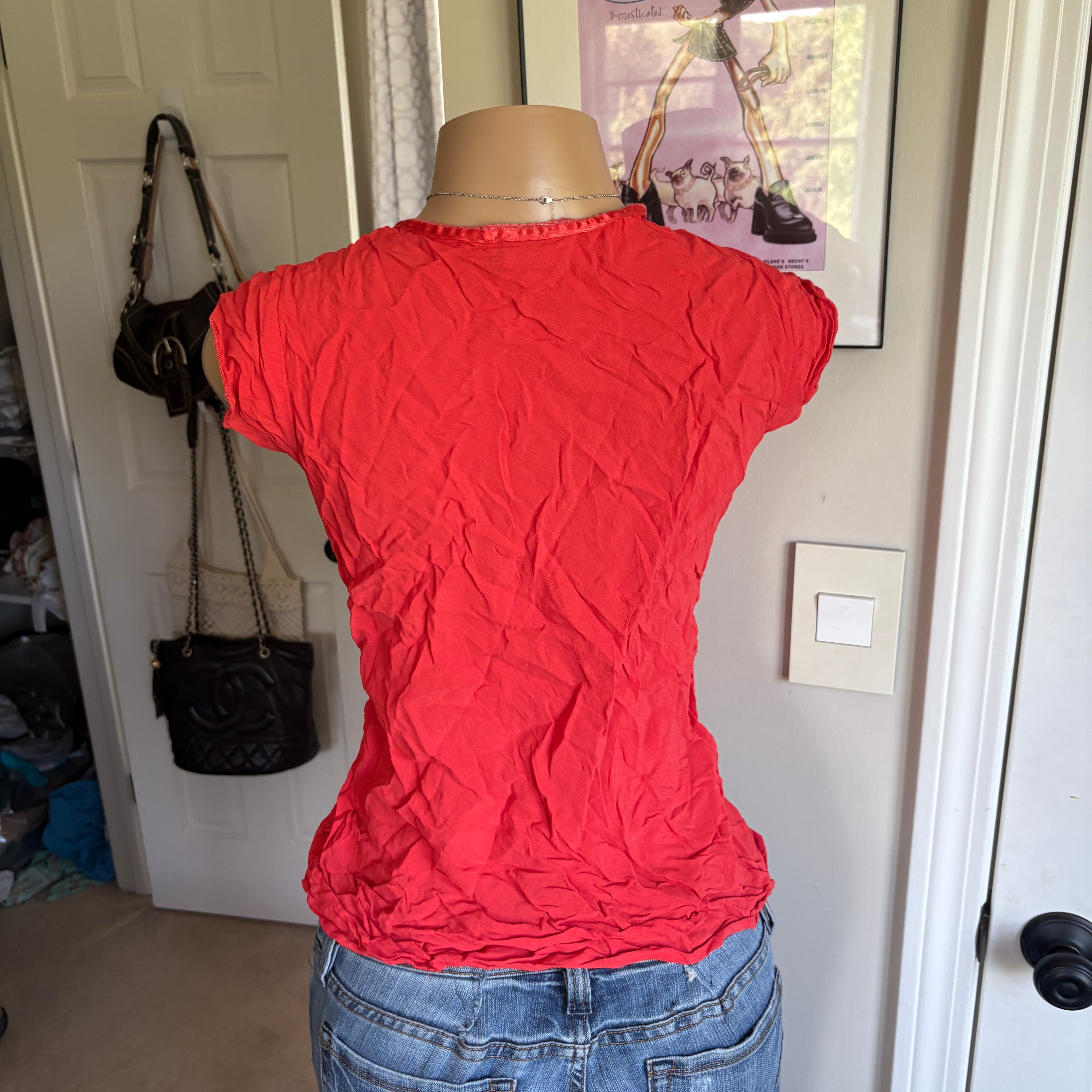 00s red beaded floral short sleeve (size S)