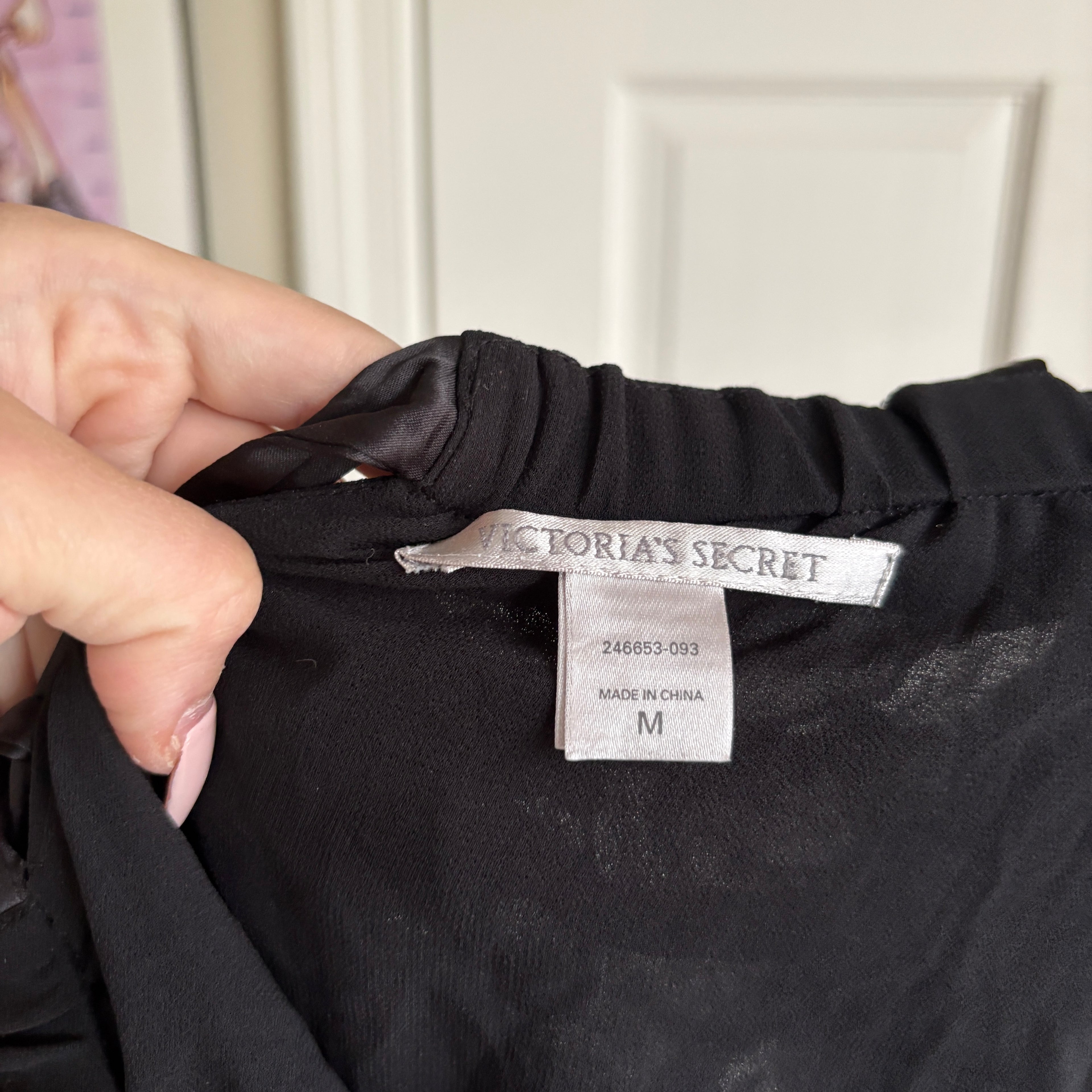 00s Victoria's Secret black ruffle babydoll tank top (size M)