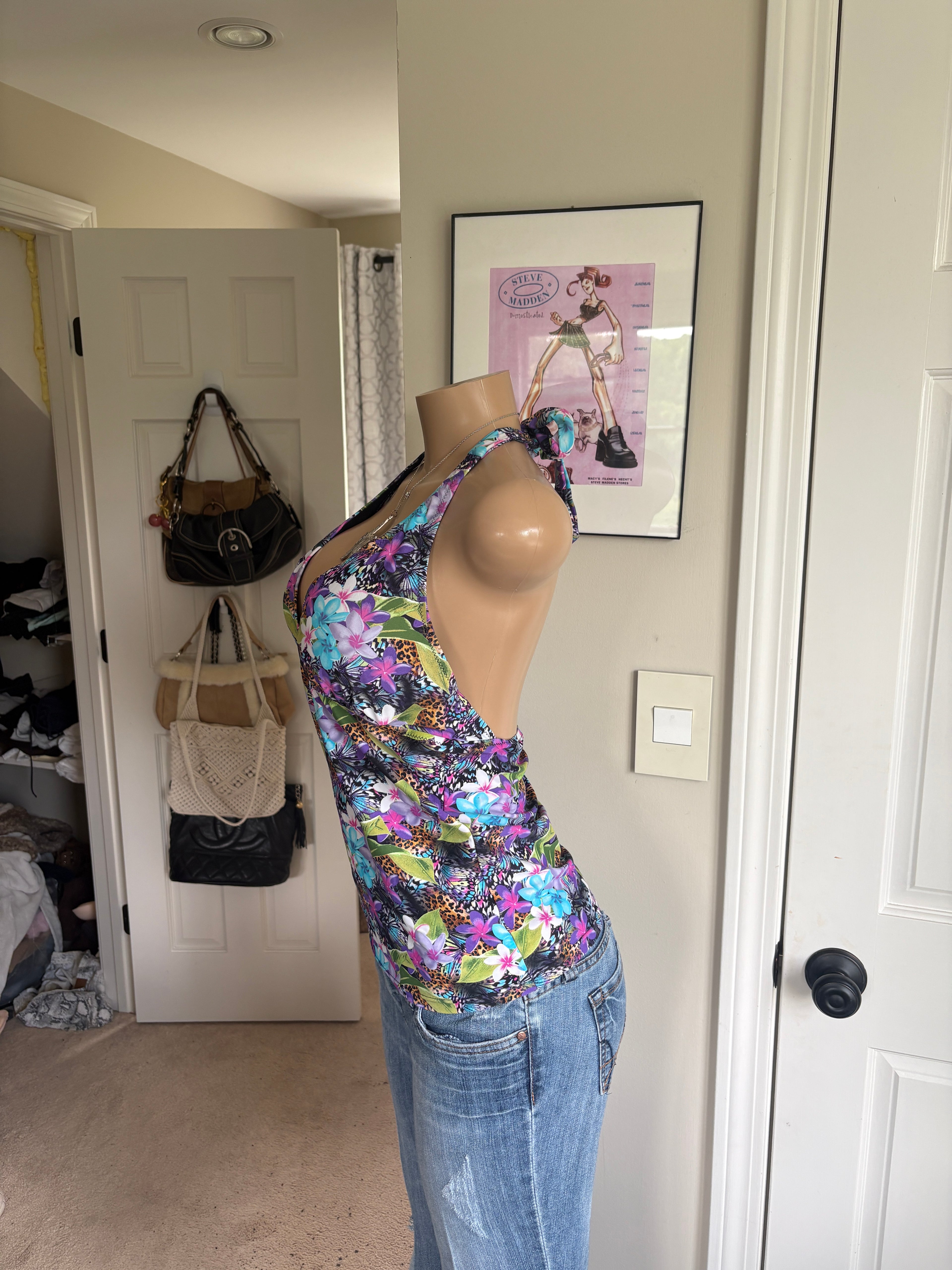 00s floral v neck halter top (size L)