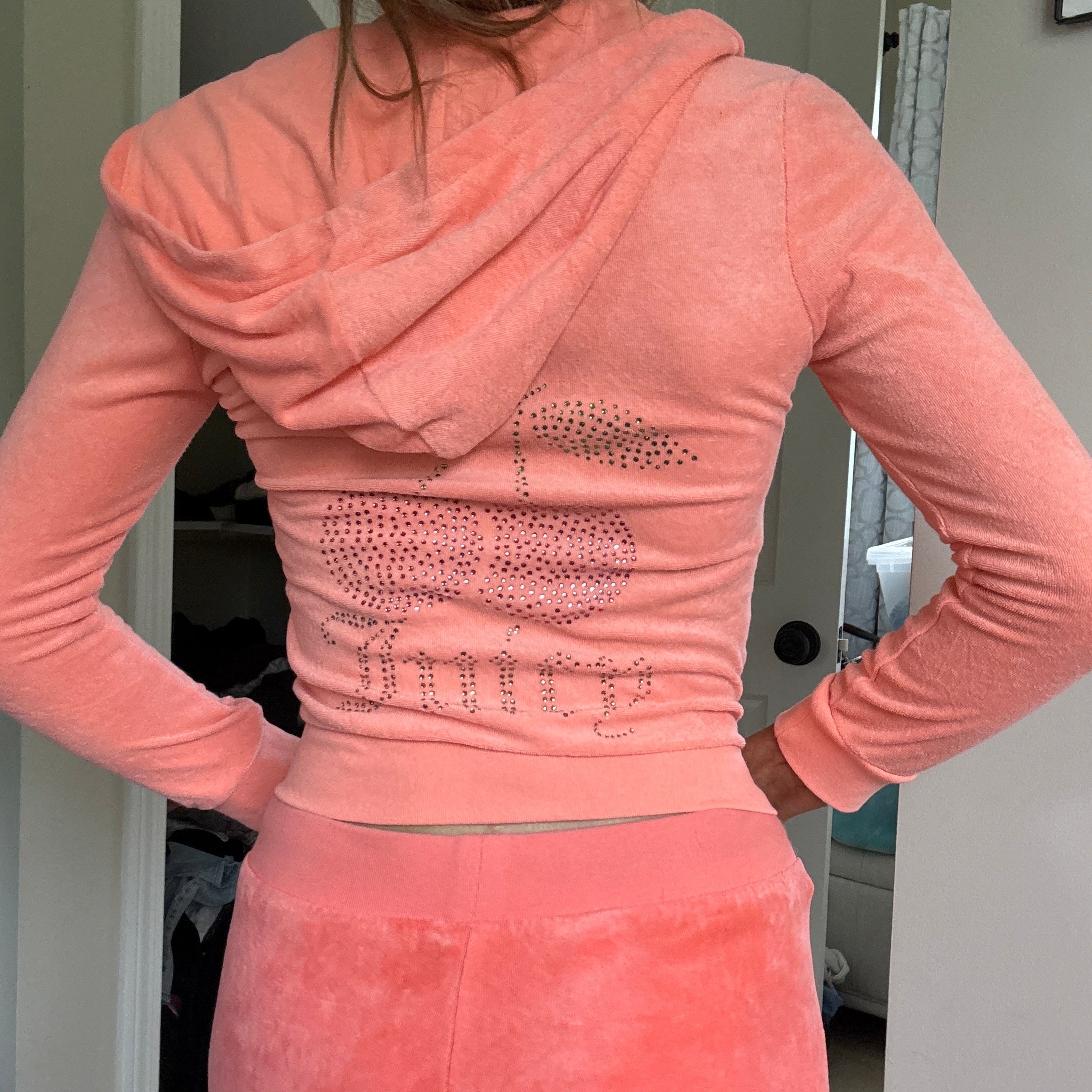 00s Juicy Couture cherry coral pink tracksuit set (size XS/S)