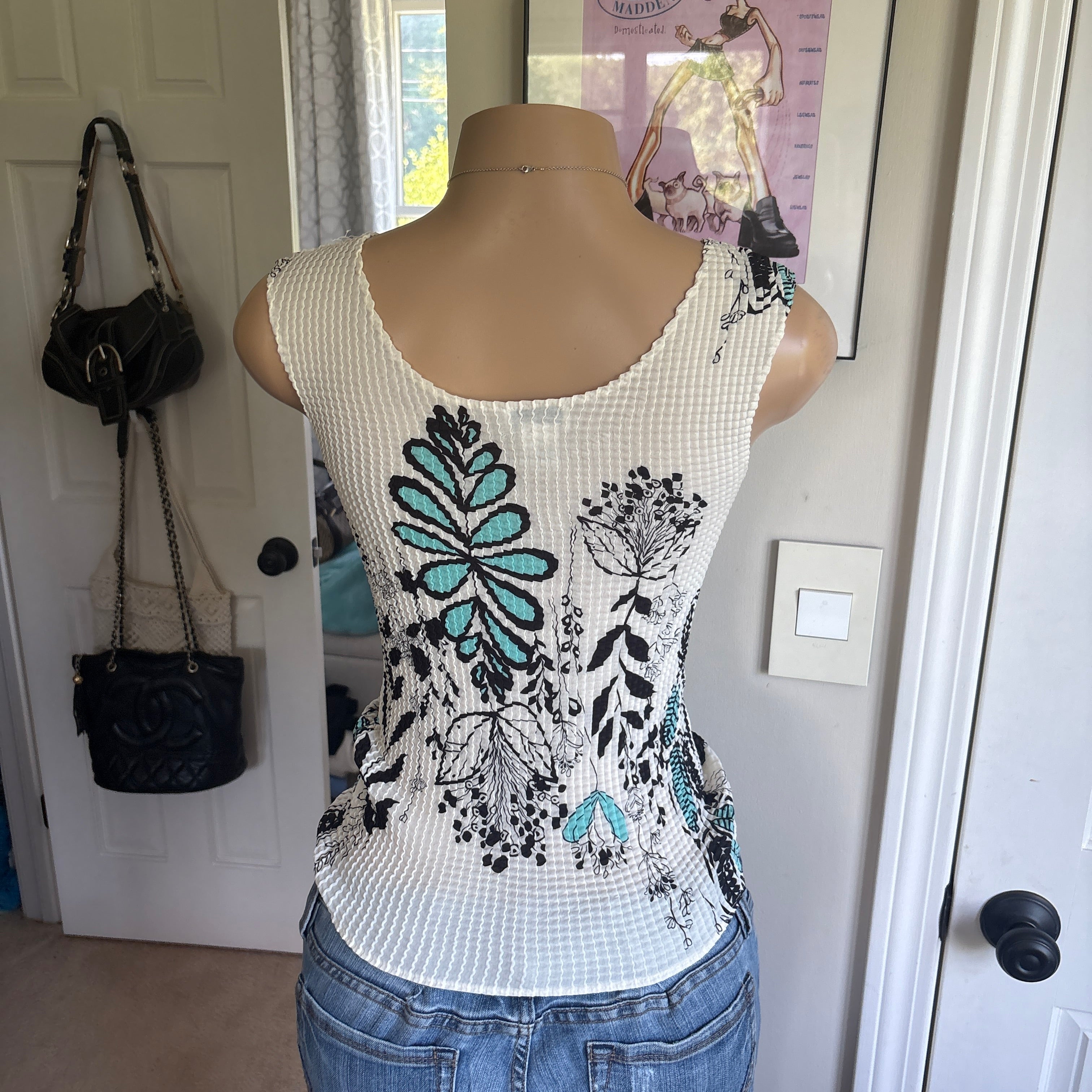 00s white & teal floral tank top (size S)