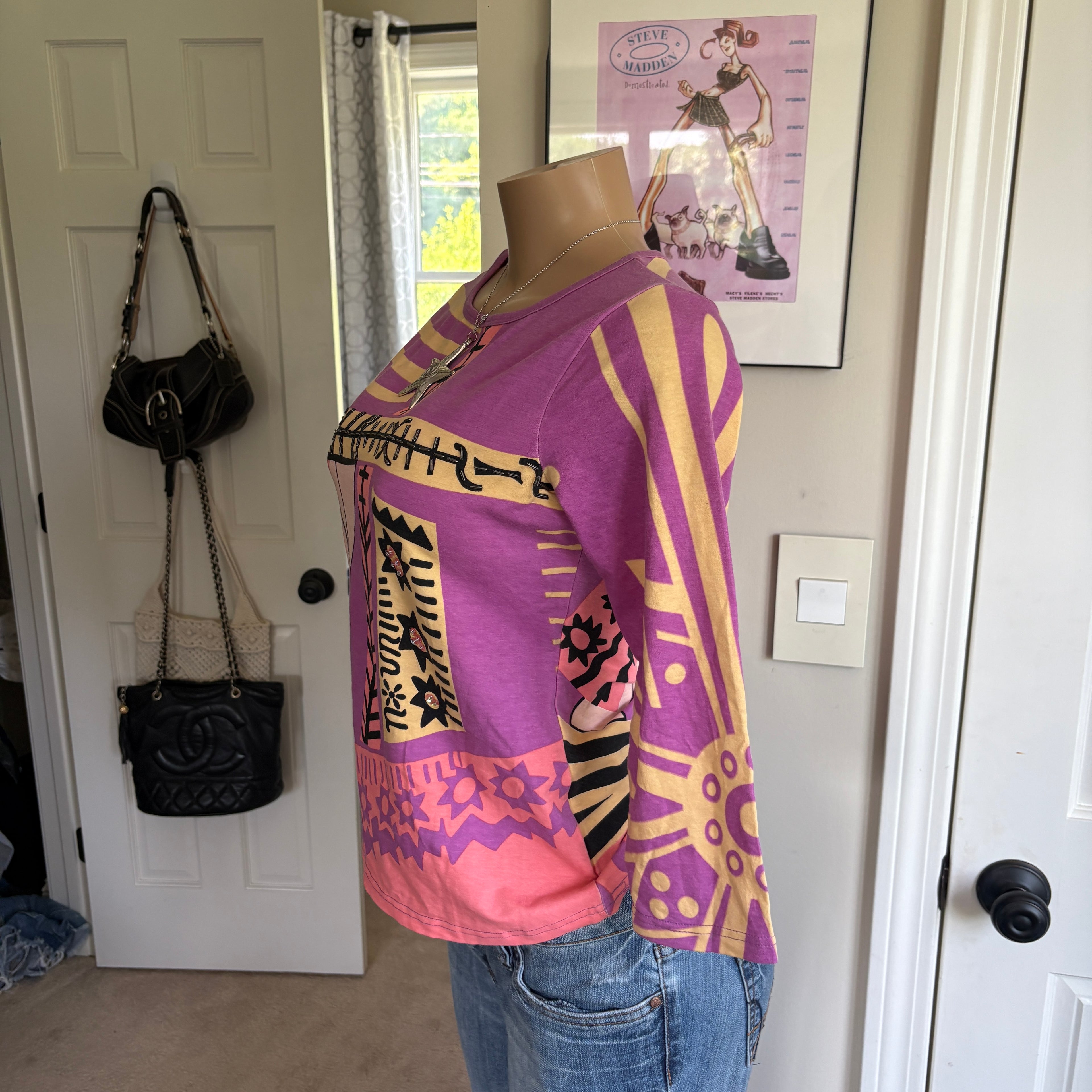00s Custo Barcelona purple bold abstract face top (size M/L)