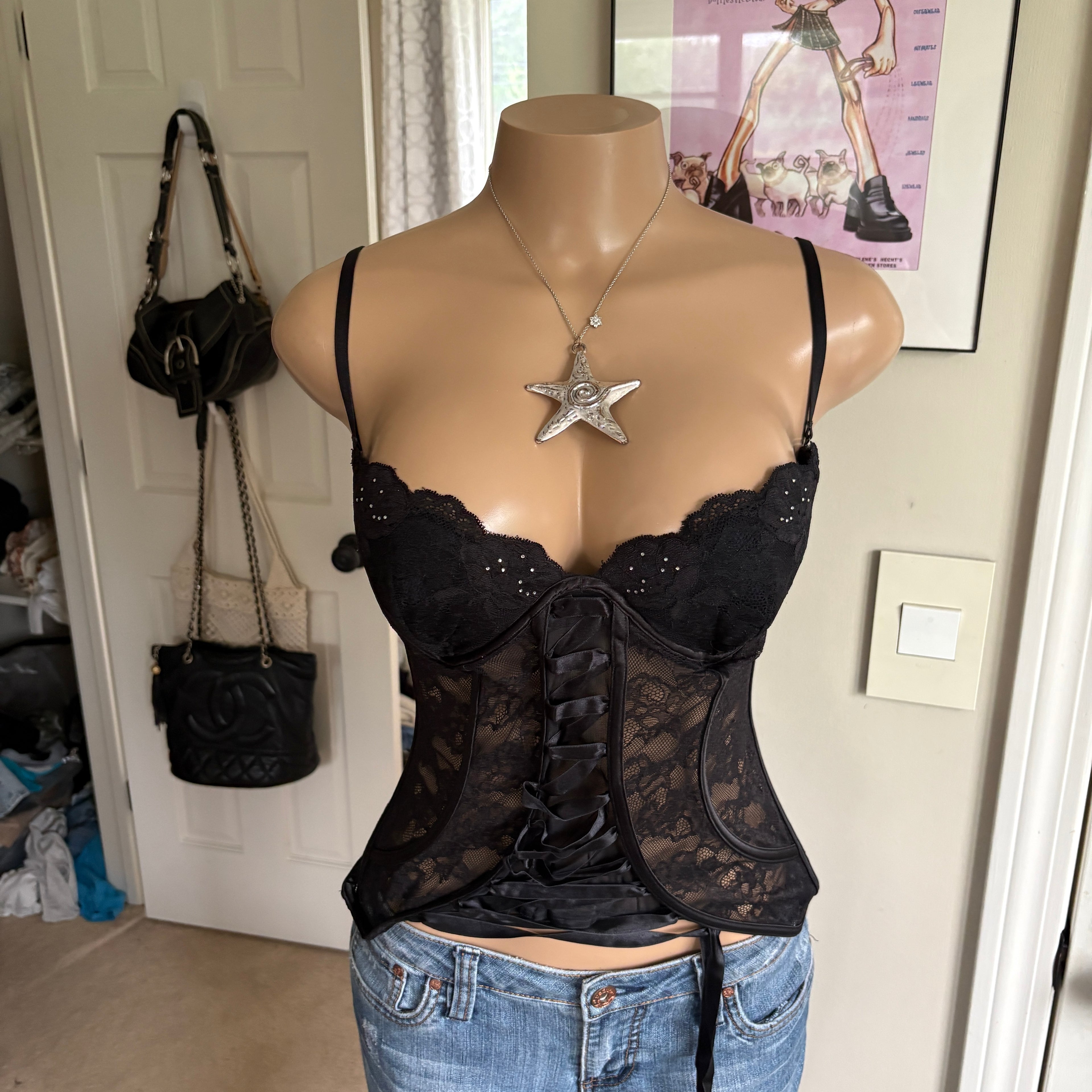 00s black lace corset bustier top (size L)