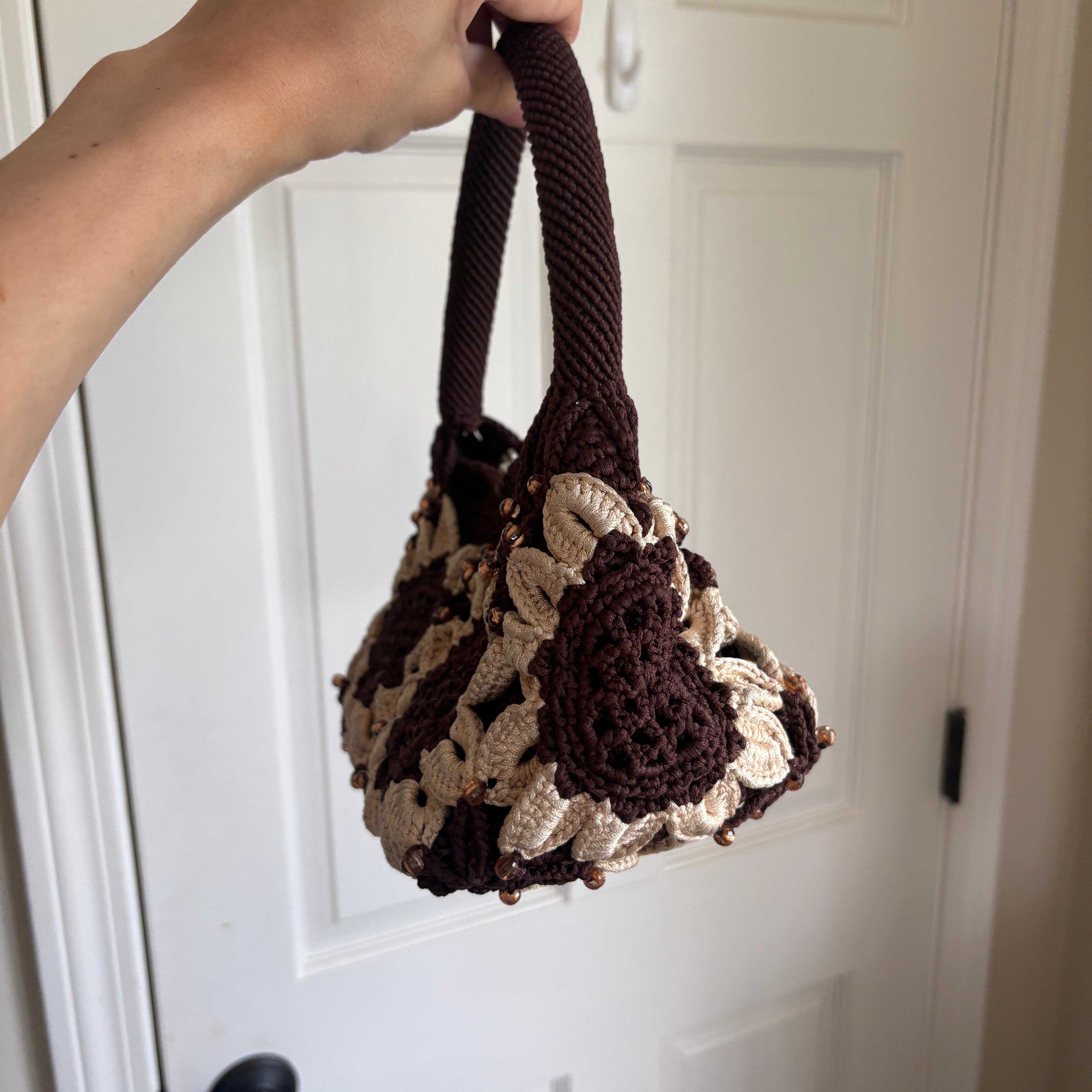 00s brown floral crochet shoulder bag