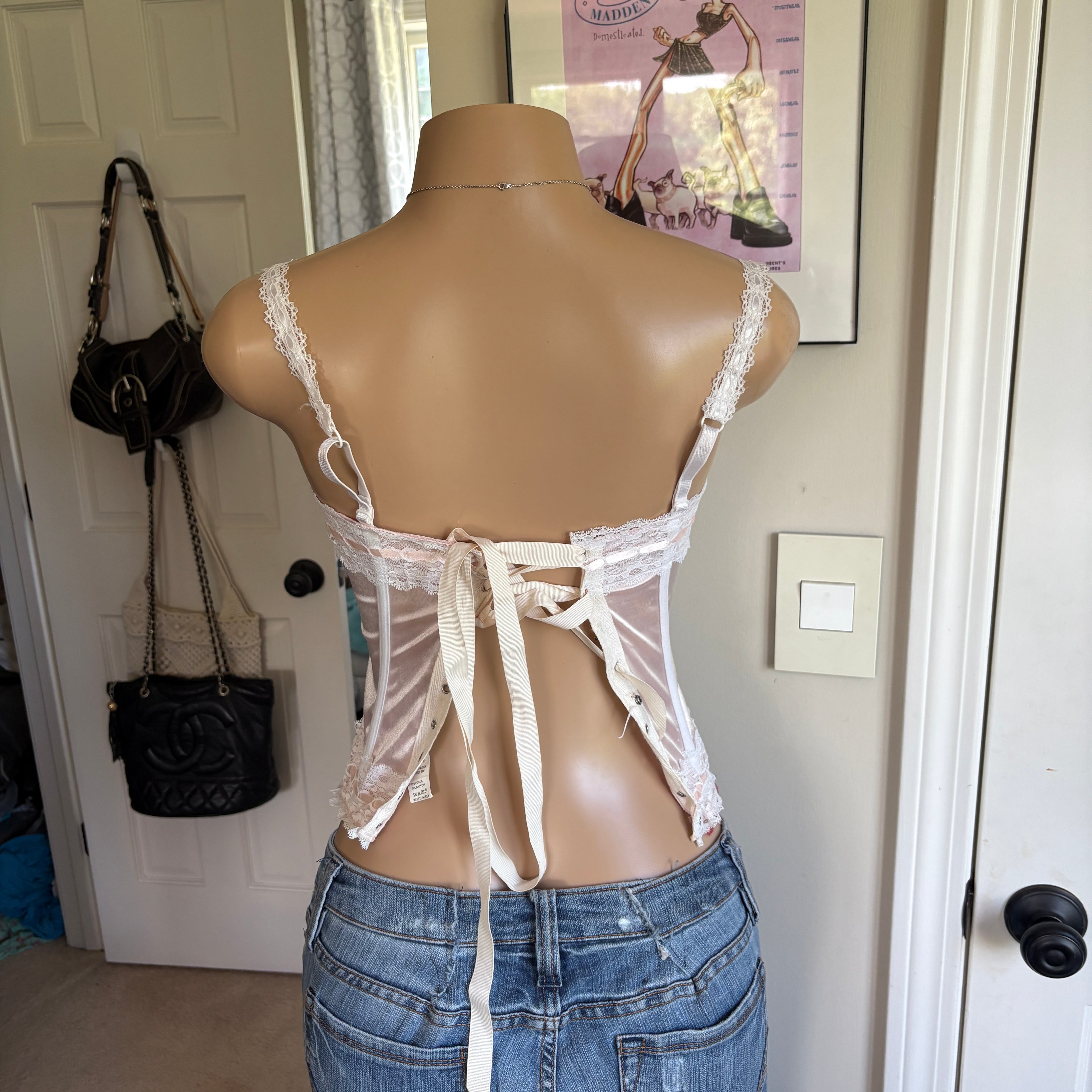 00s baby pink & white lace bow corset cami top (size S)