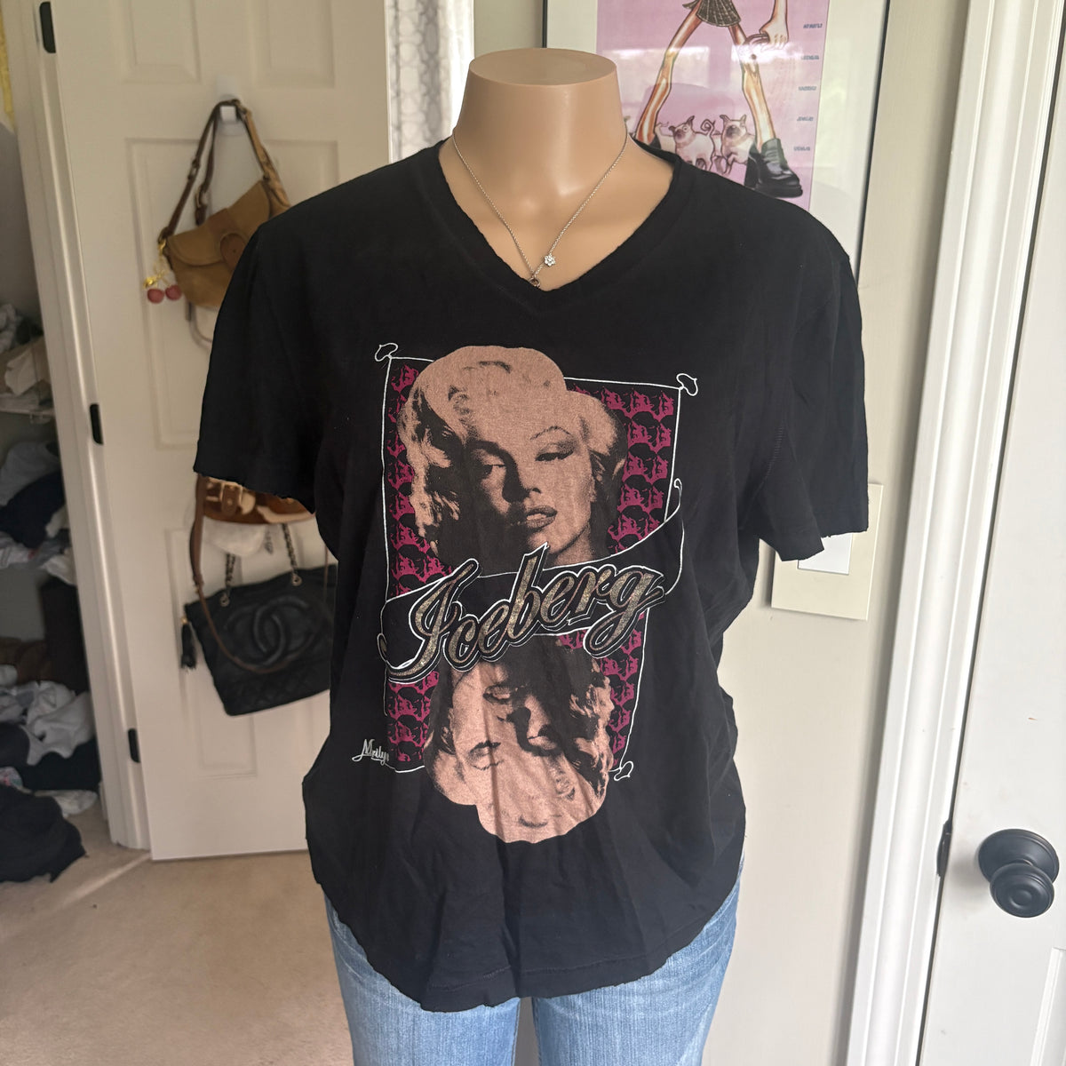 00s Iceberg marilyn monroe graphic t-shirt (size M/L)