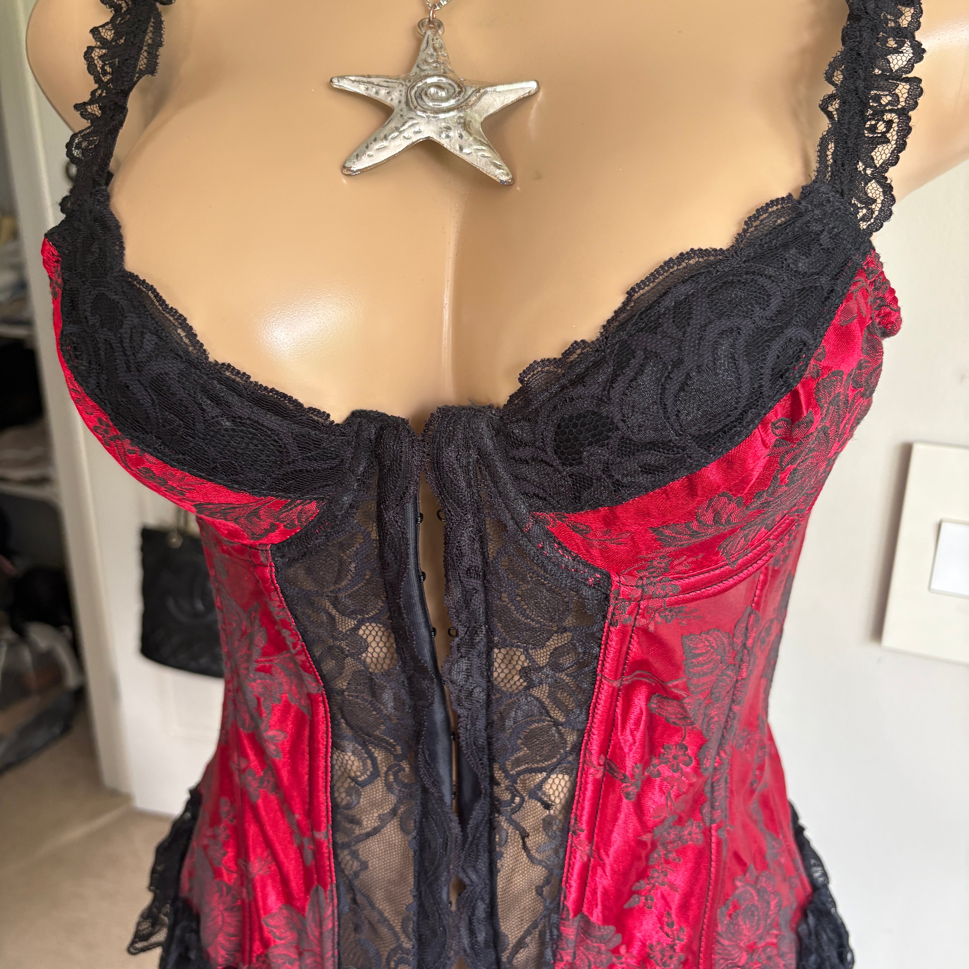 00s Shirley of Hollywood corset top (size 32B)