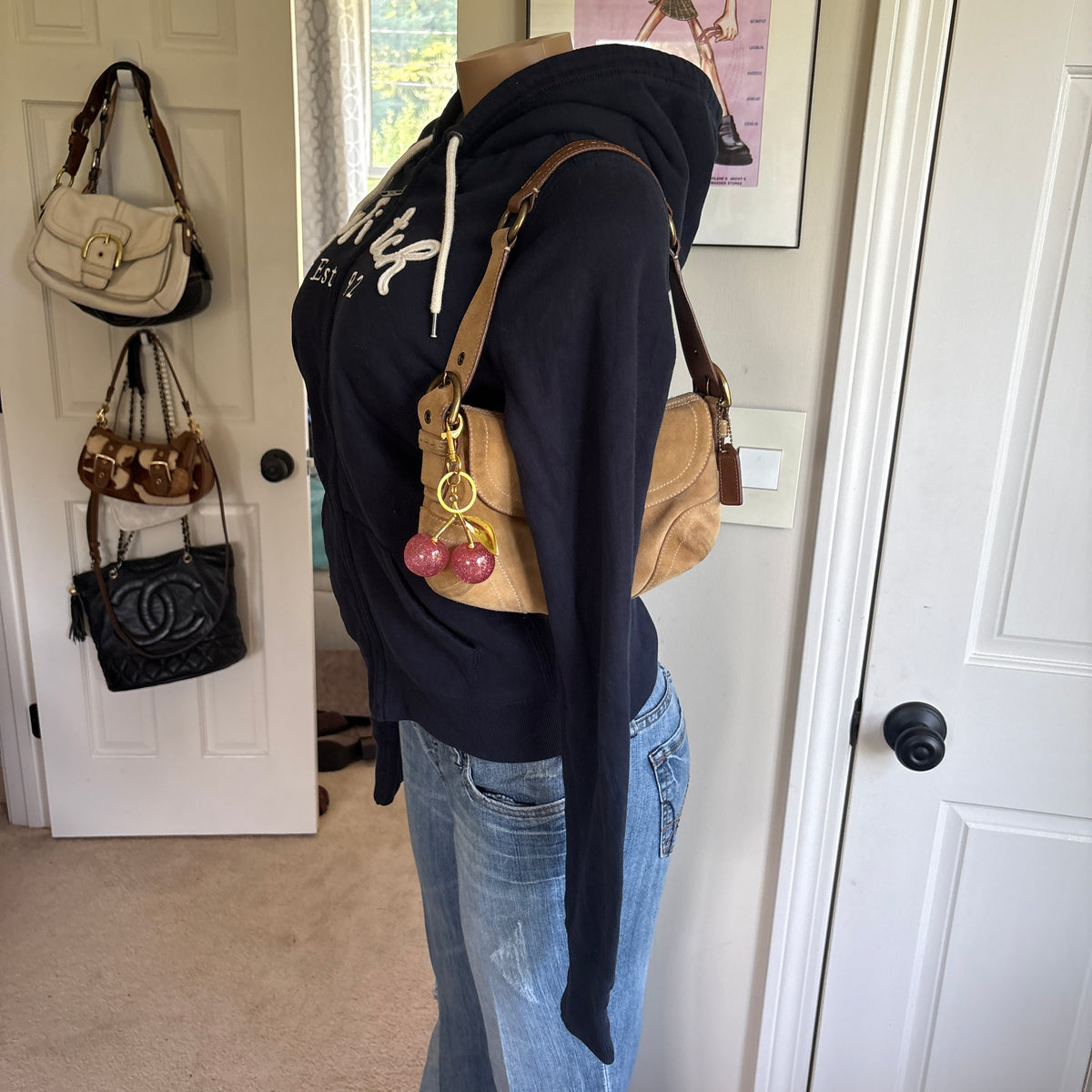 00s Abercrombie & Fitch spellout fur lined zip hoodie (size L)